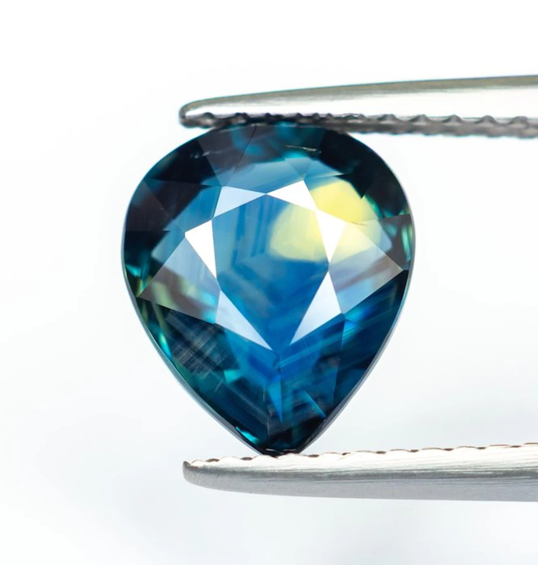 No reserve price Sapphire - 2.90 ct - Bellerophon Gemlab - Deep Greenish Blue