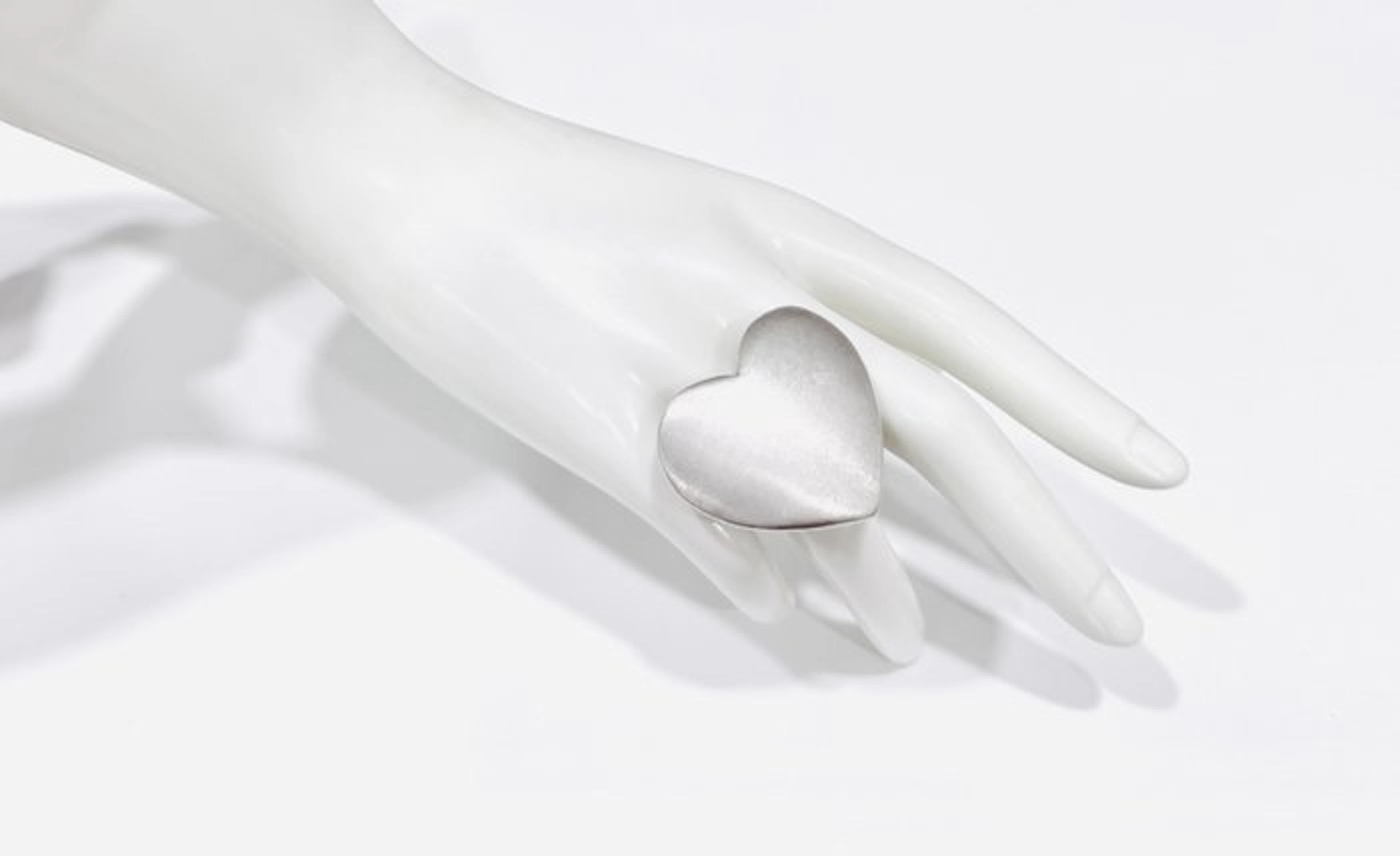 No reserve price - Ring Silver
