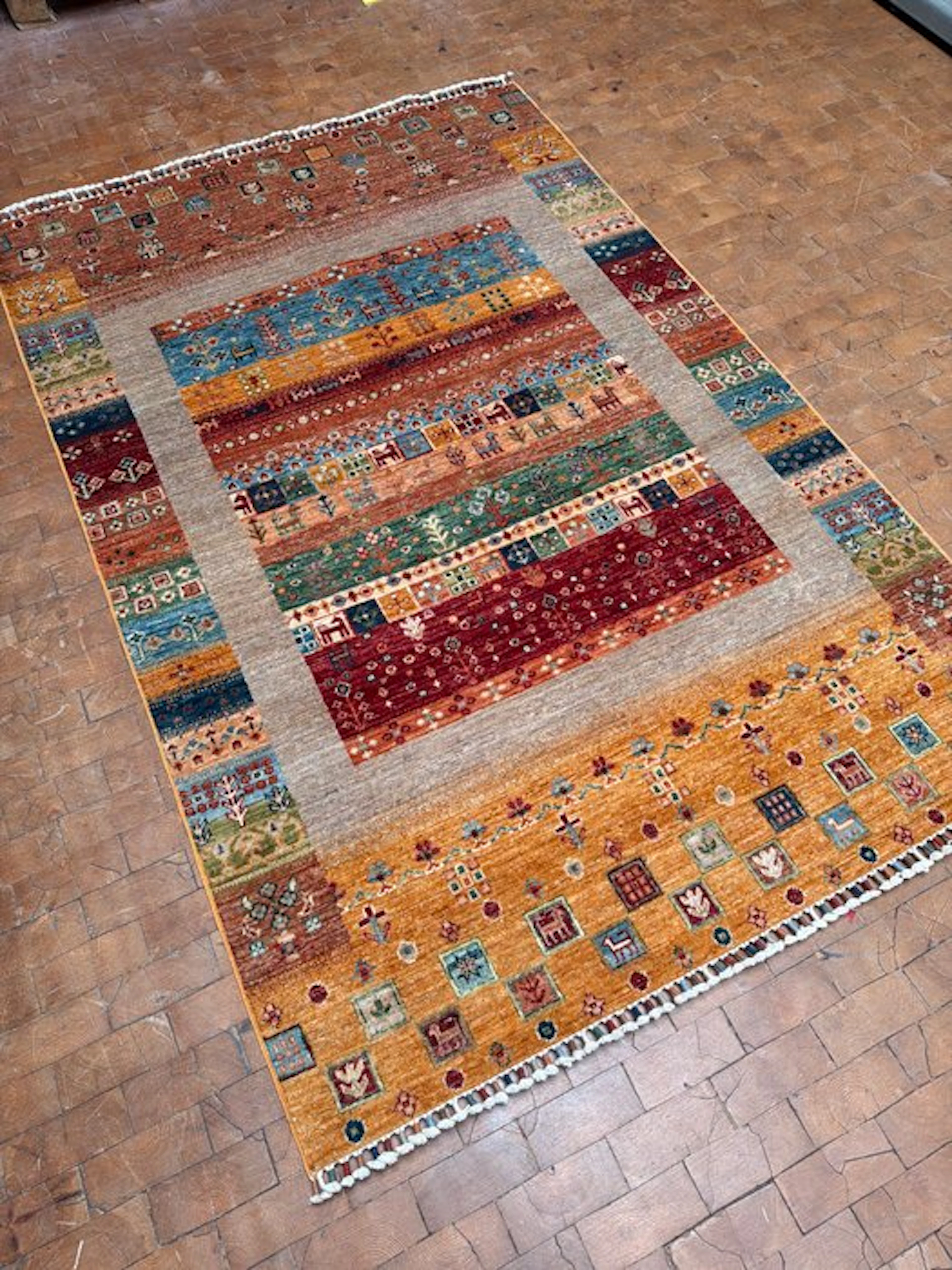 Designer Carpet - Loribaft - New - Rug - 193 cm - 126 cm
