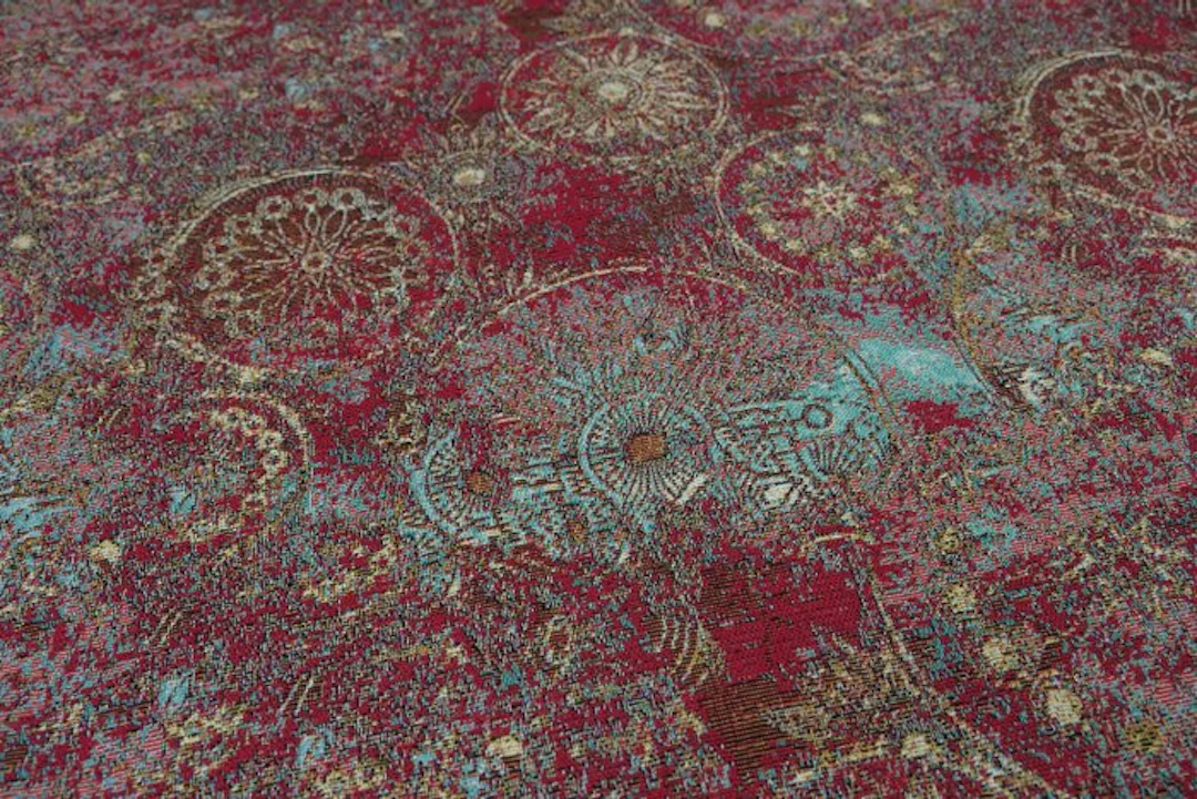 4.50 x 1.40 meters Precious Gobelin fabric in ethnic...