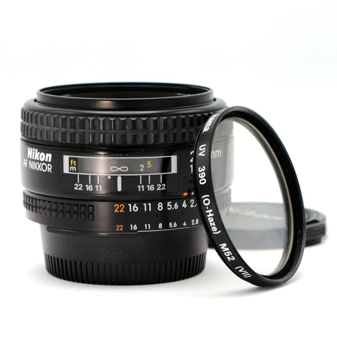 Nikon AF Nikkor 2,8/28mm | Wide angle lens