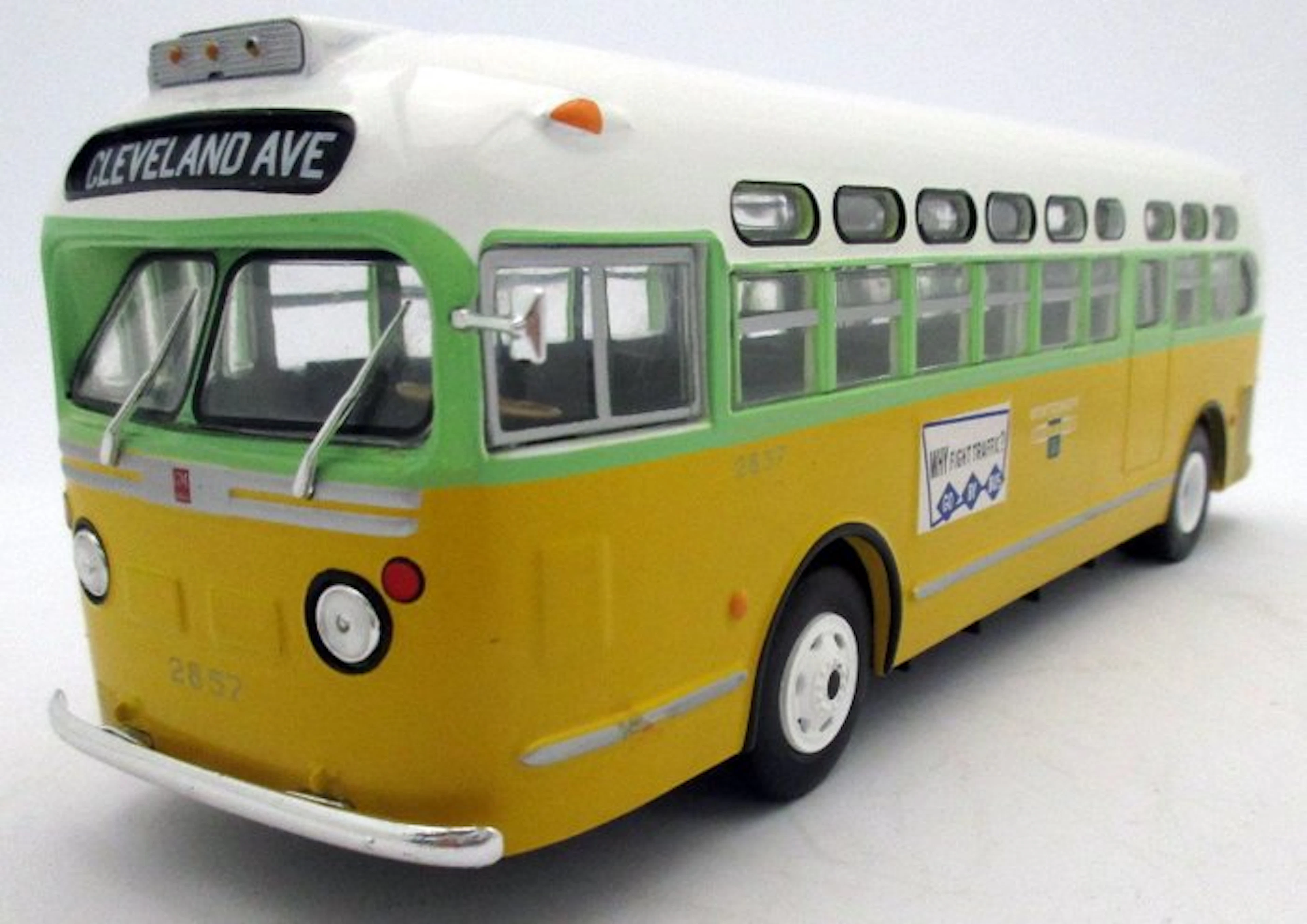IXO 1:43 - Model bus - General Motors TDM 3714