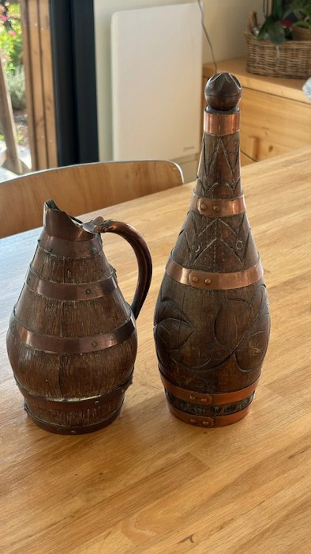 Pitcher (2) - Oak - Winegrower's pitcher