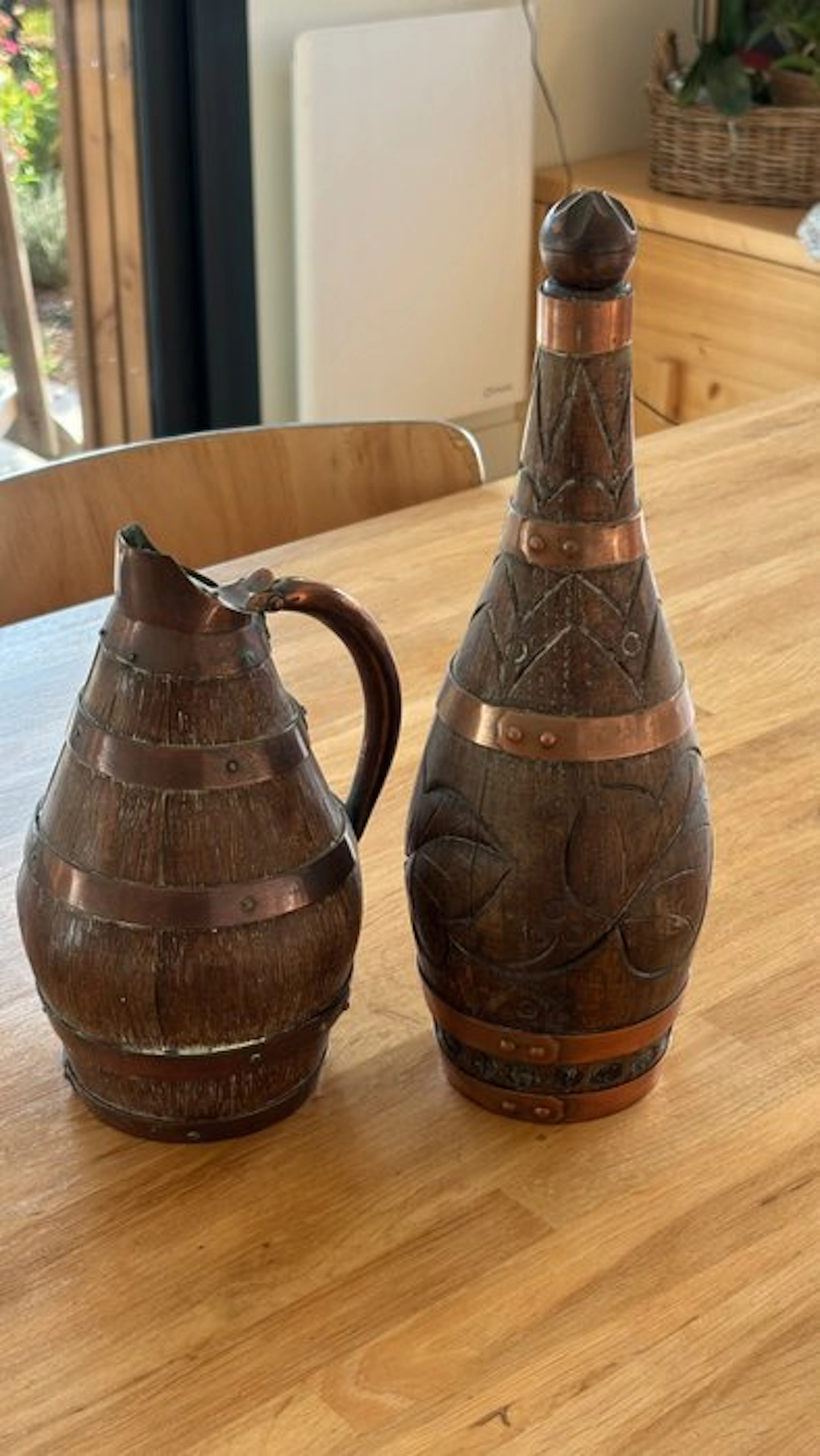Pitcher (2) - Oak - Winegrower's pitcher