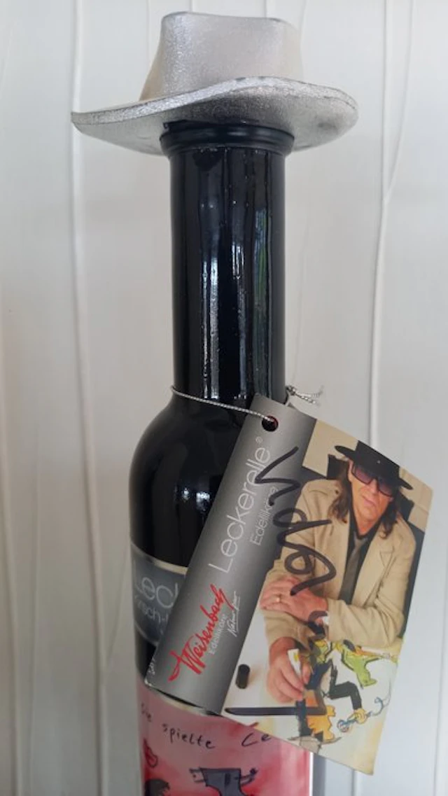 Udo Lindenberg - Bottle with Autograph - Hand signed
