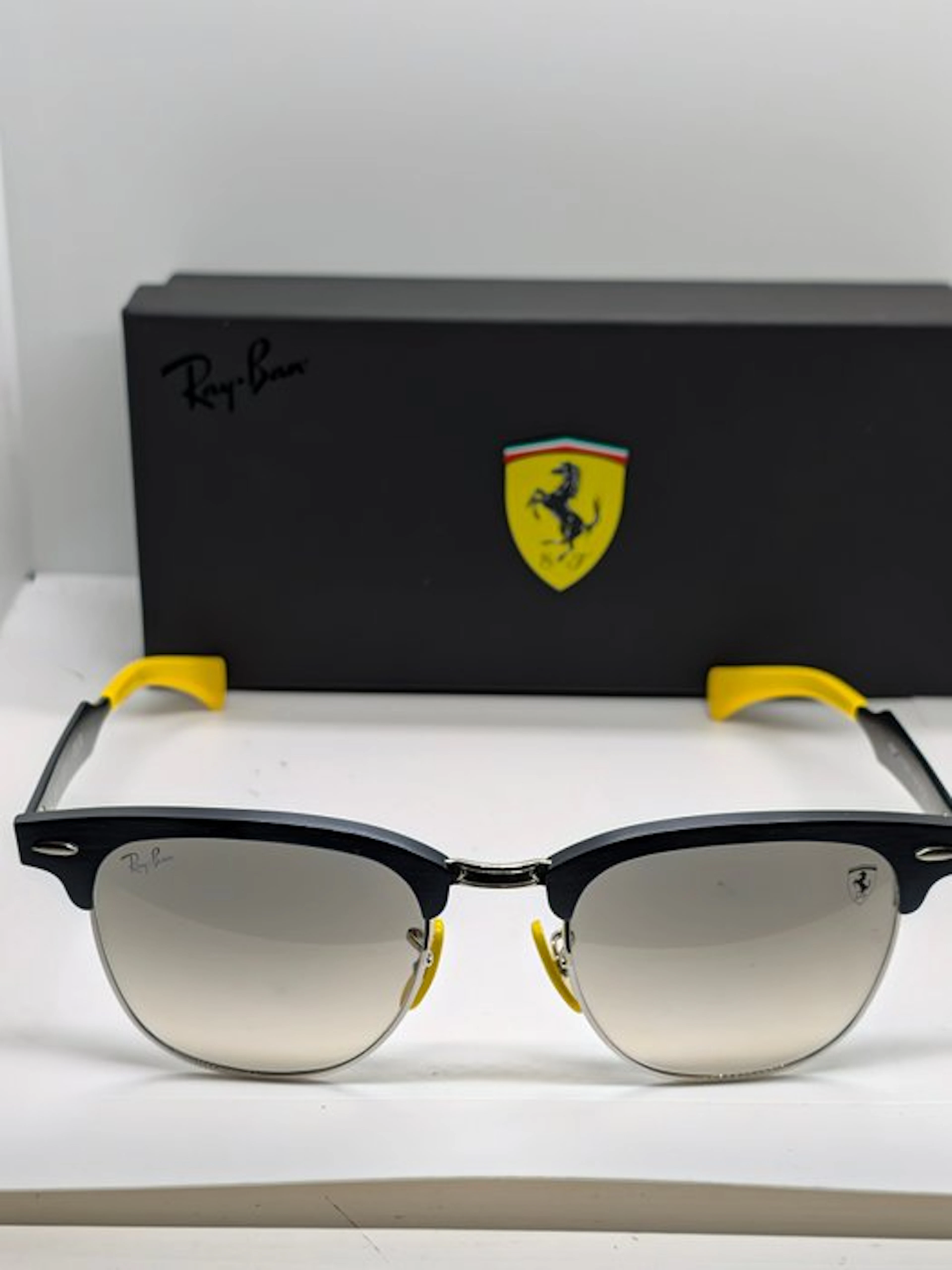 Rayban x Ferrari - Ferrari