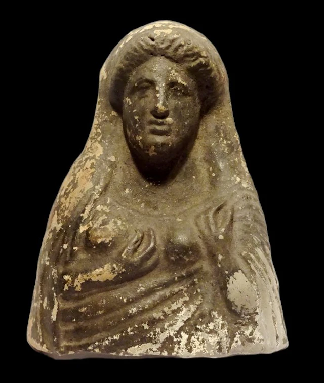 Ancient Greek - Large votive bust - Persephone? - 5th...