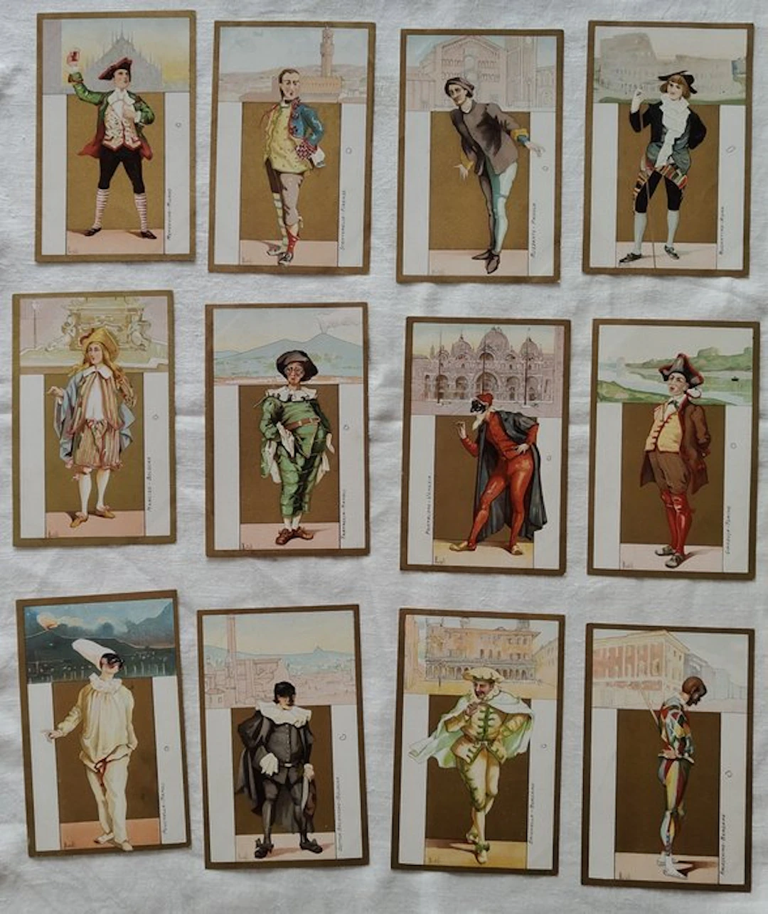Italy - Italian carnival masks, designs by Bertelli. - Postcard (12)