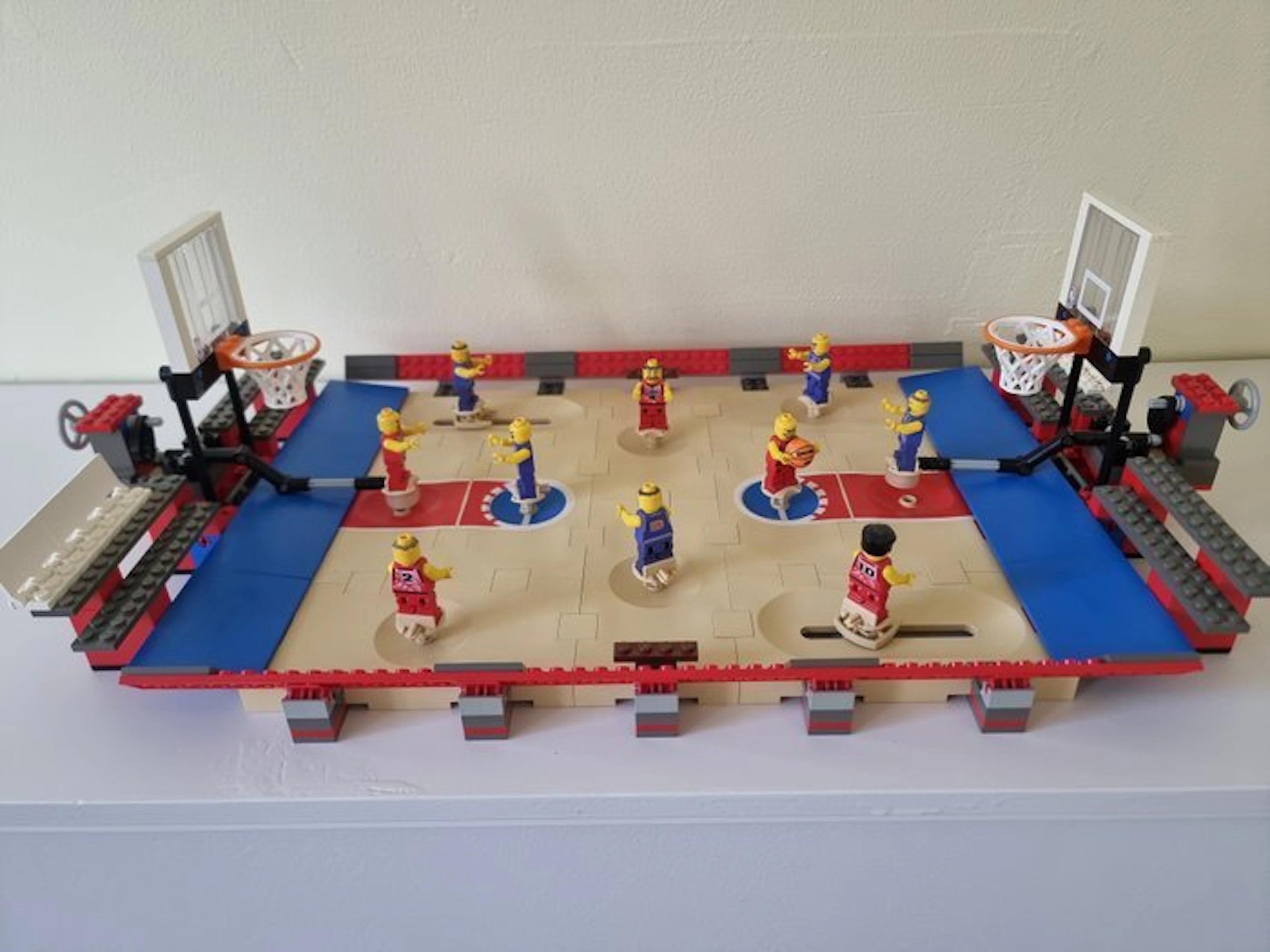 LEGO Set - 3432 - Sports - NBA licensed Basteball field...