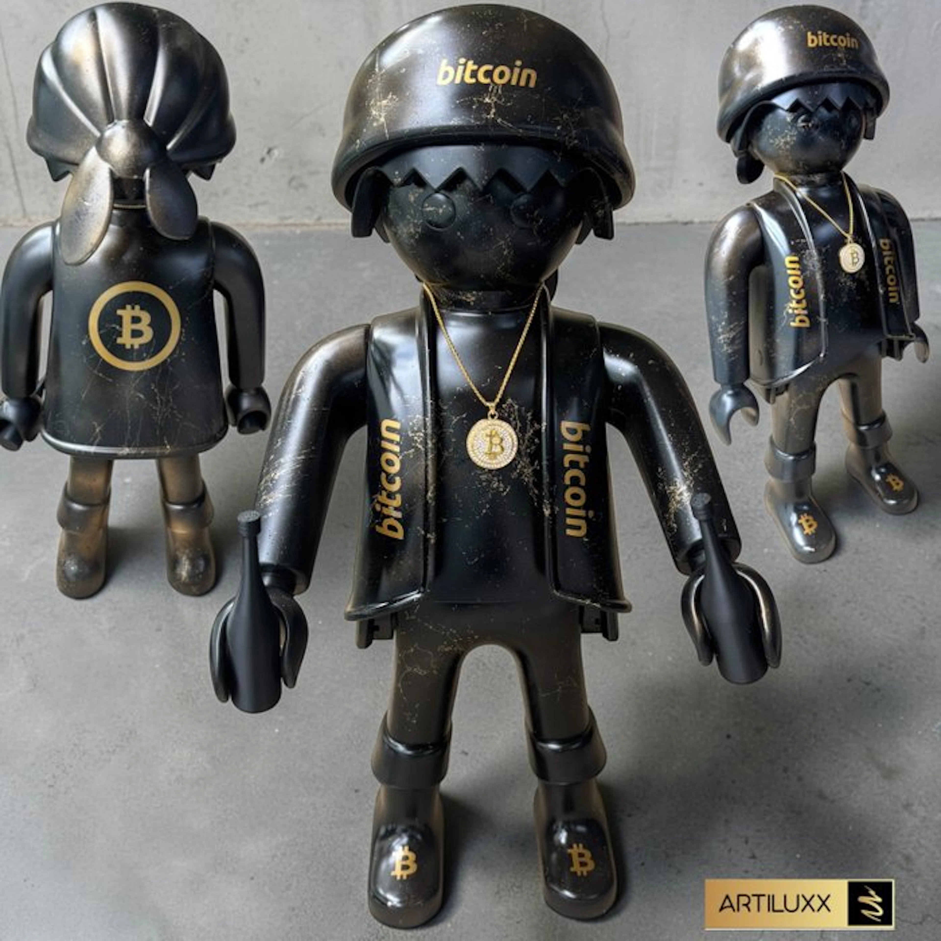 Artiluxx - XXL playmobil Bitcoin Celebration