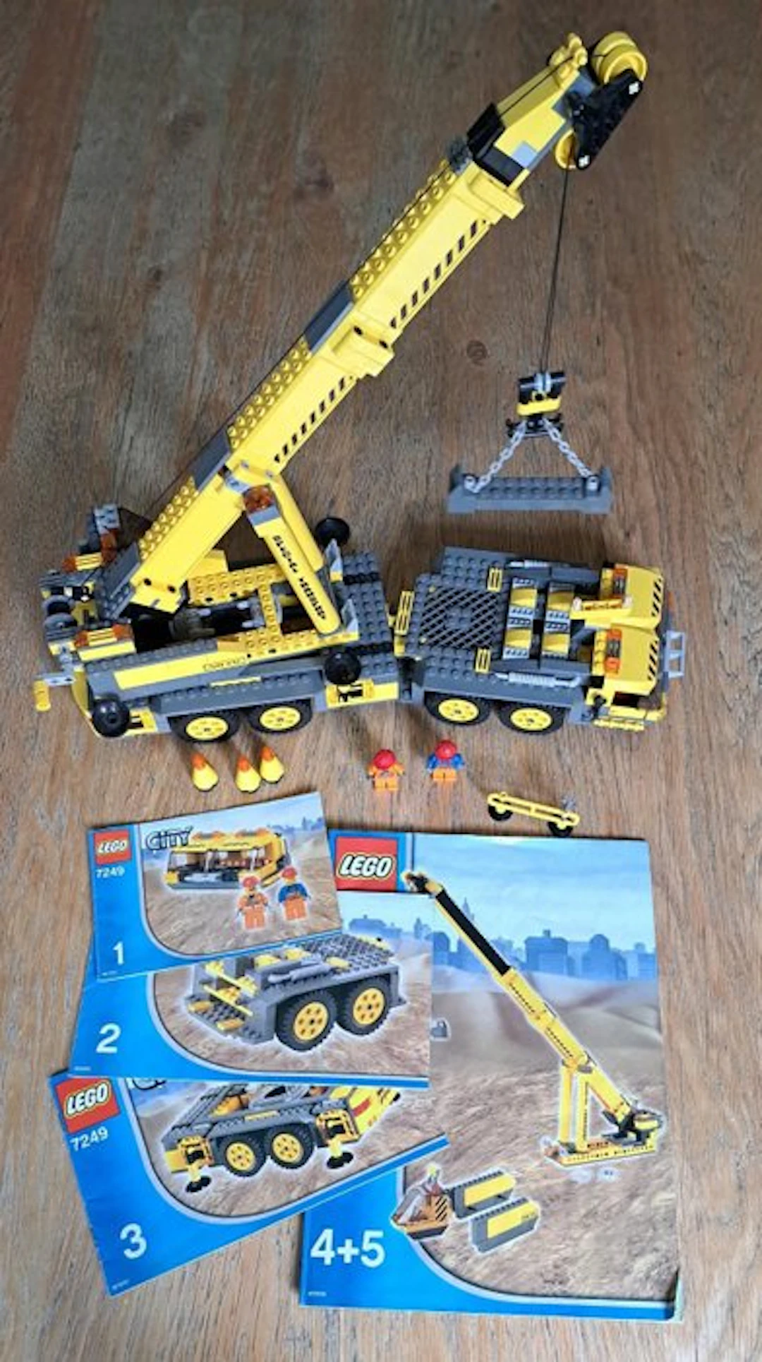LEGO Set - 7249 - City - XXL Mobile Crane