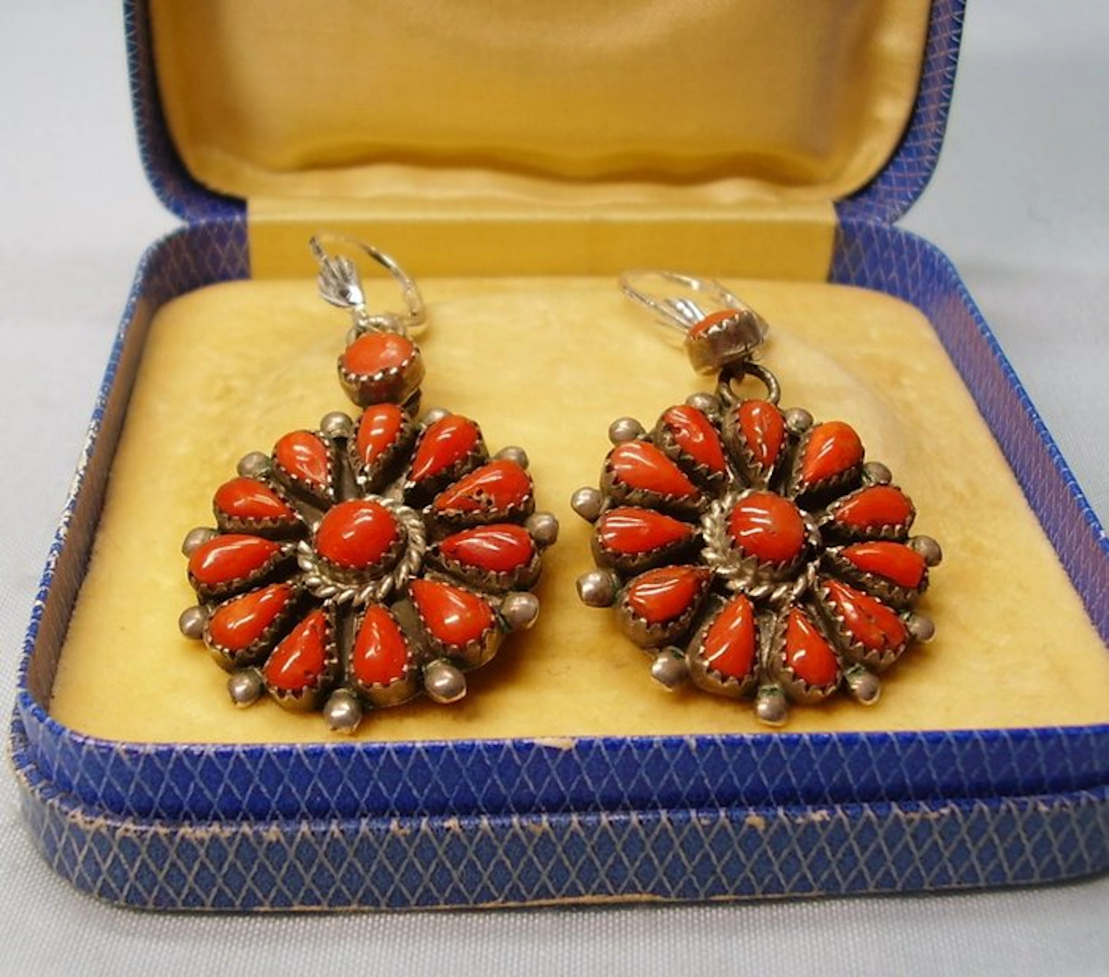 Ear ornament - Phyllis Coonsis