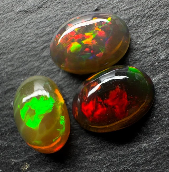 Opal Cabochons- 1.02 g - (3)