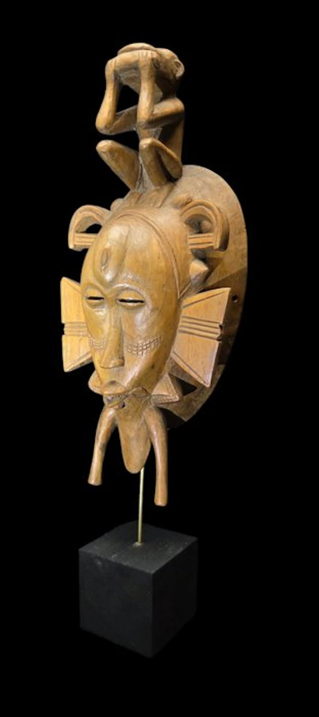 Senufo monkey mask (32 cm) - stand includ in this selling...