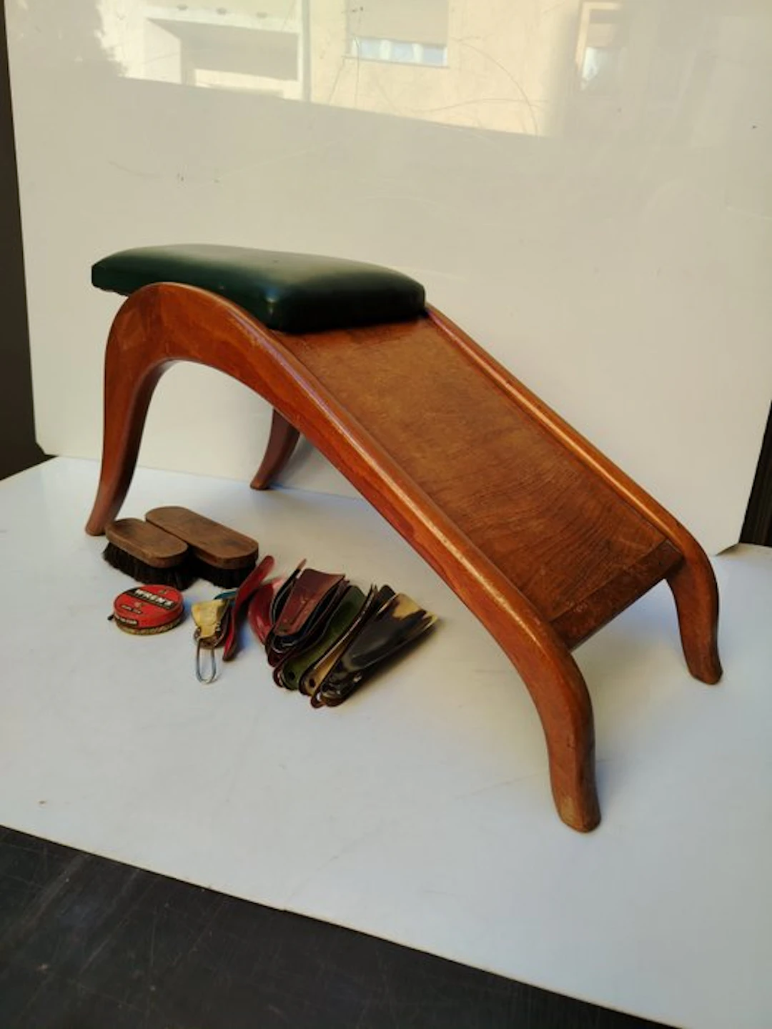 Branded merchandise collection - (26) Sgabello/Calzascarpe - Art Nouveau