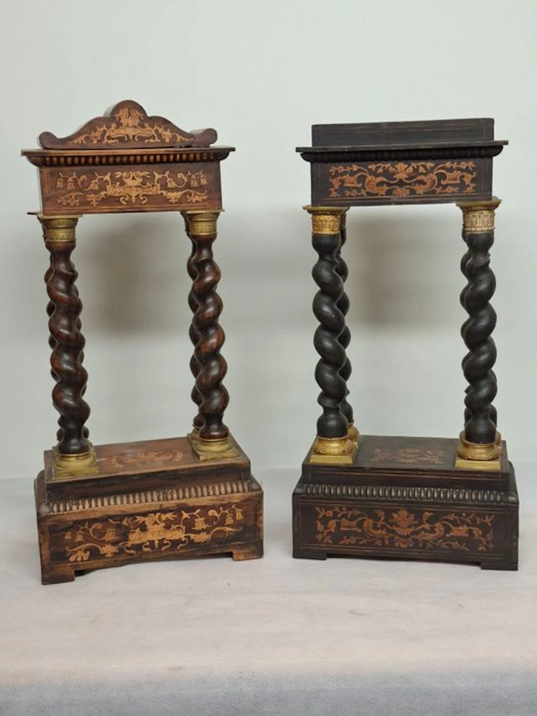 Portico clock (2) - Wood - 1850-1900
