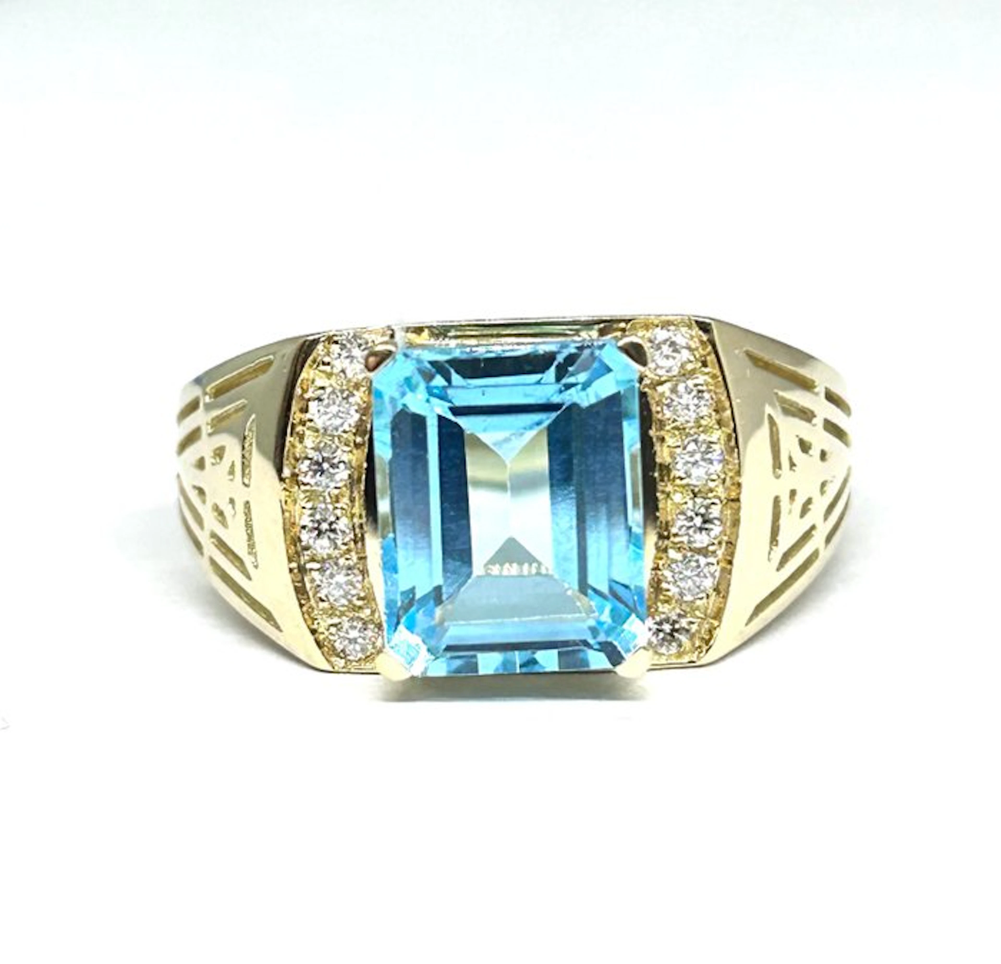 Ring - 18 kt. Yellow gold - 3.46ct. tw. Topaz - Diamond