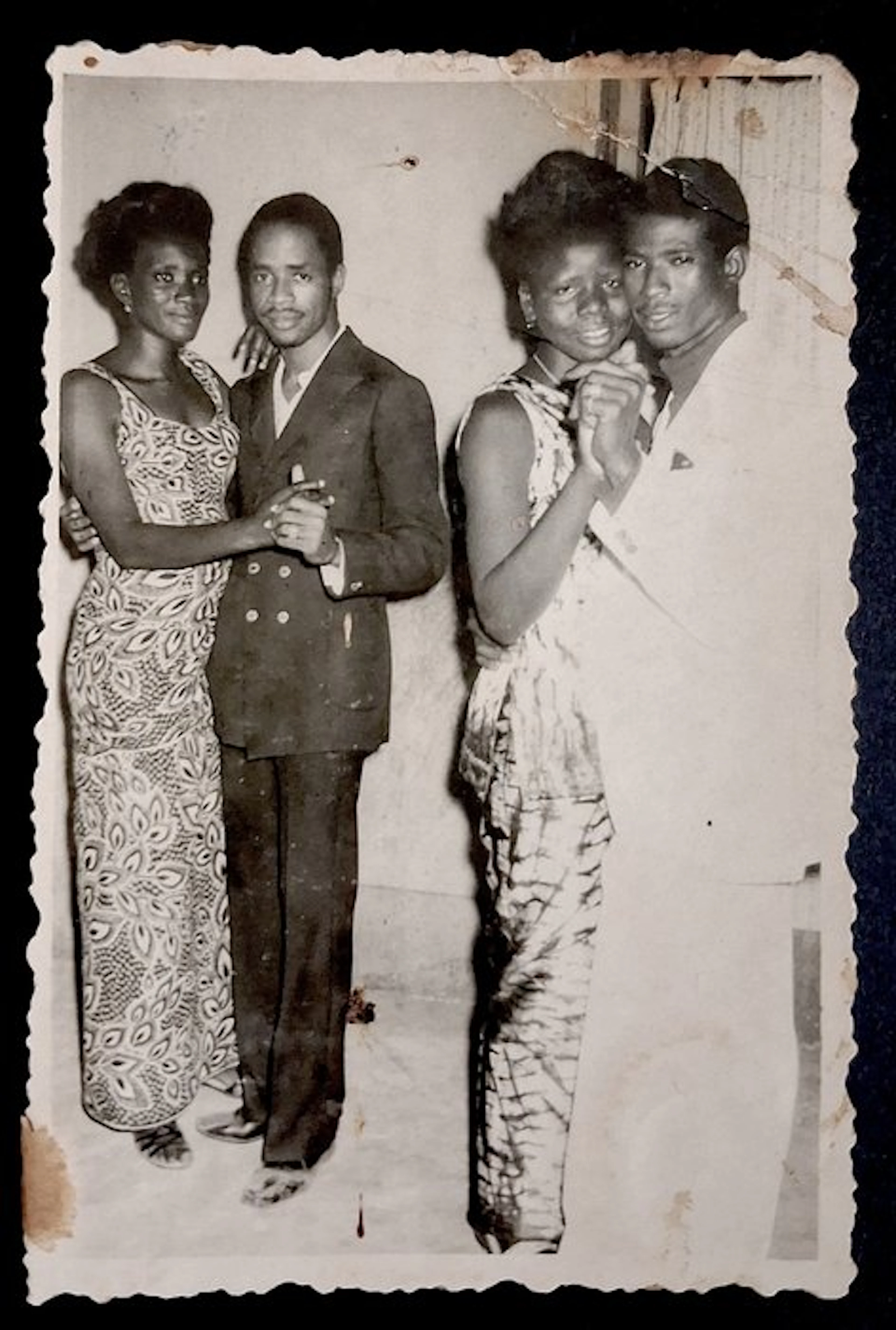 Malick Sidibé (1935–2016) - 4 photos vintage "Soirée Les Beatles" - 1969