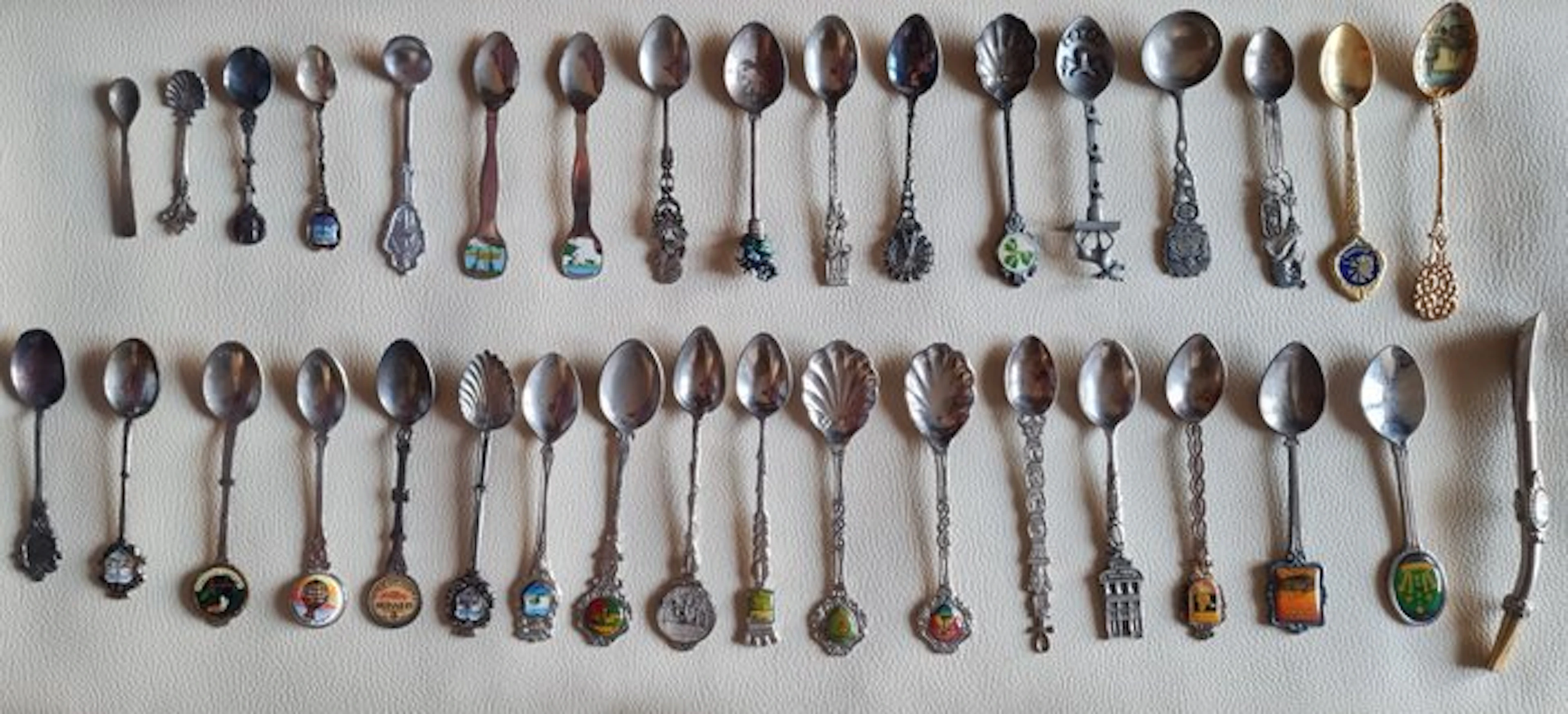 Themed collection - Collection of collectible teaspoons