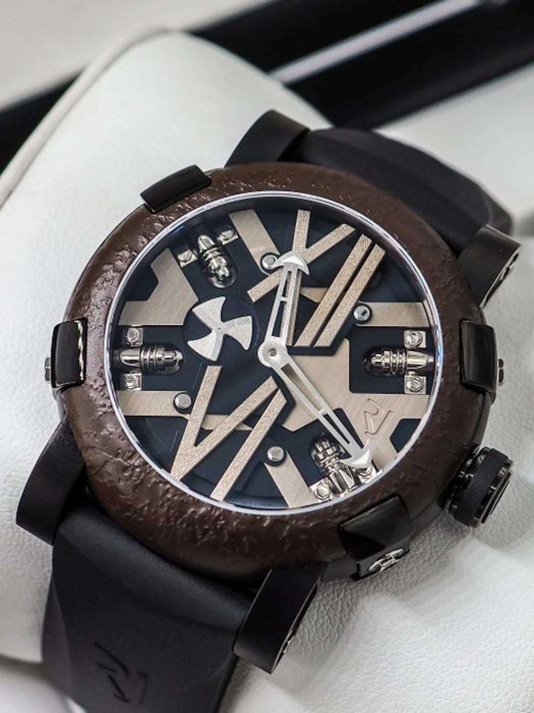 Romain Jerome - * Titanic-DNA * - No reserve price...