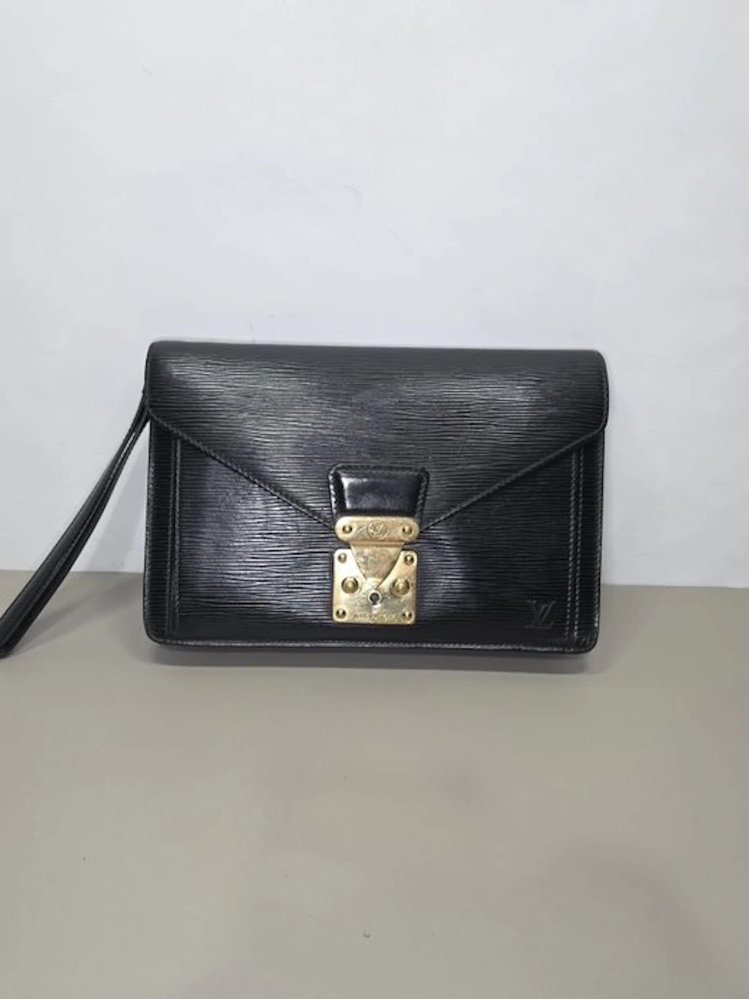 Louis Vuitton - Sellier Dragonne - Handbag