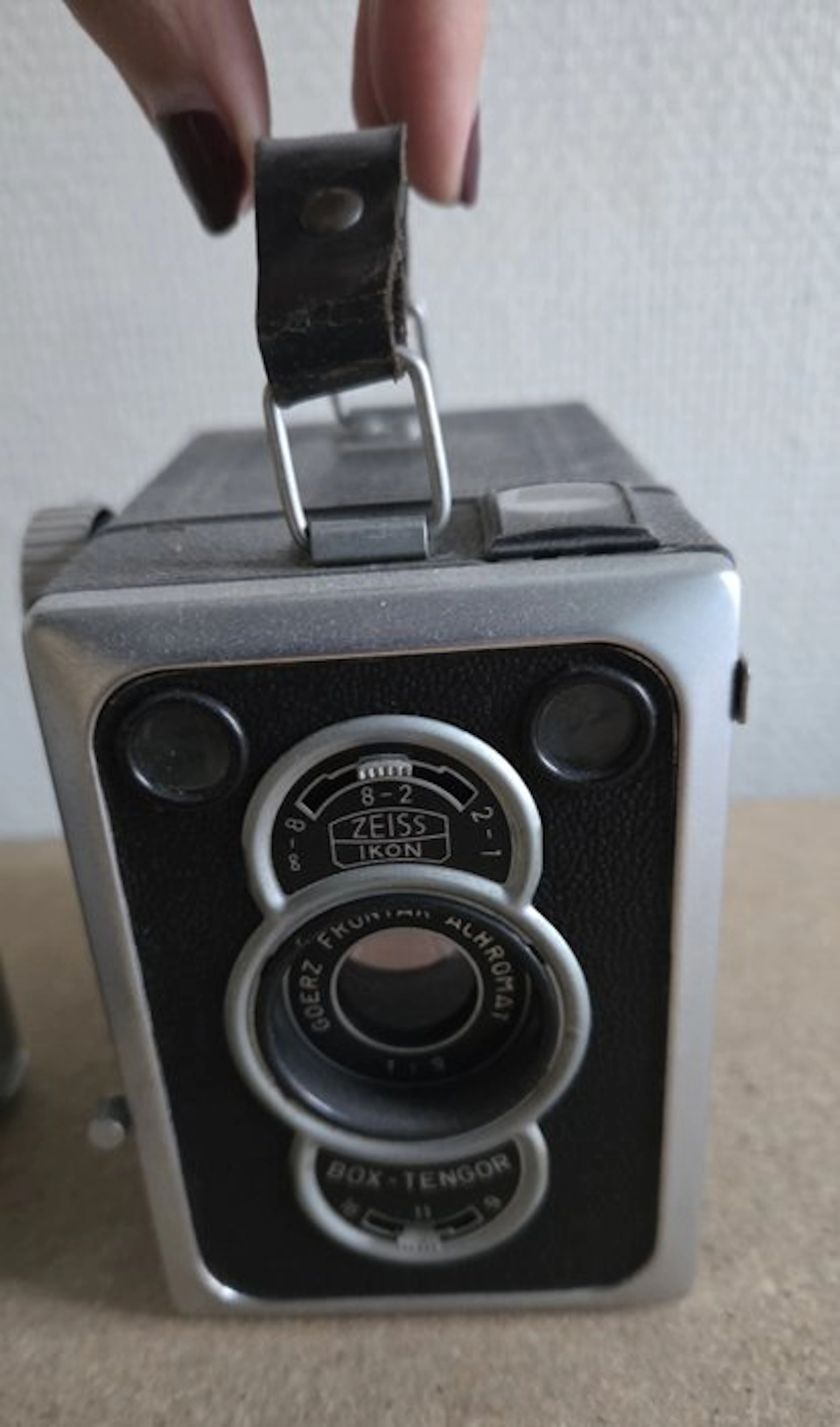 Zeiss Ikon Box-Tengor II 56/2 – Medium-format film camera – Goerz Box camera