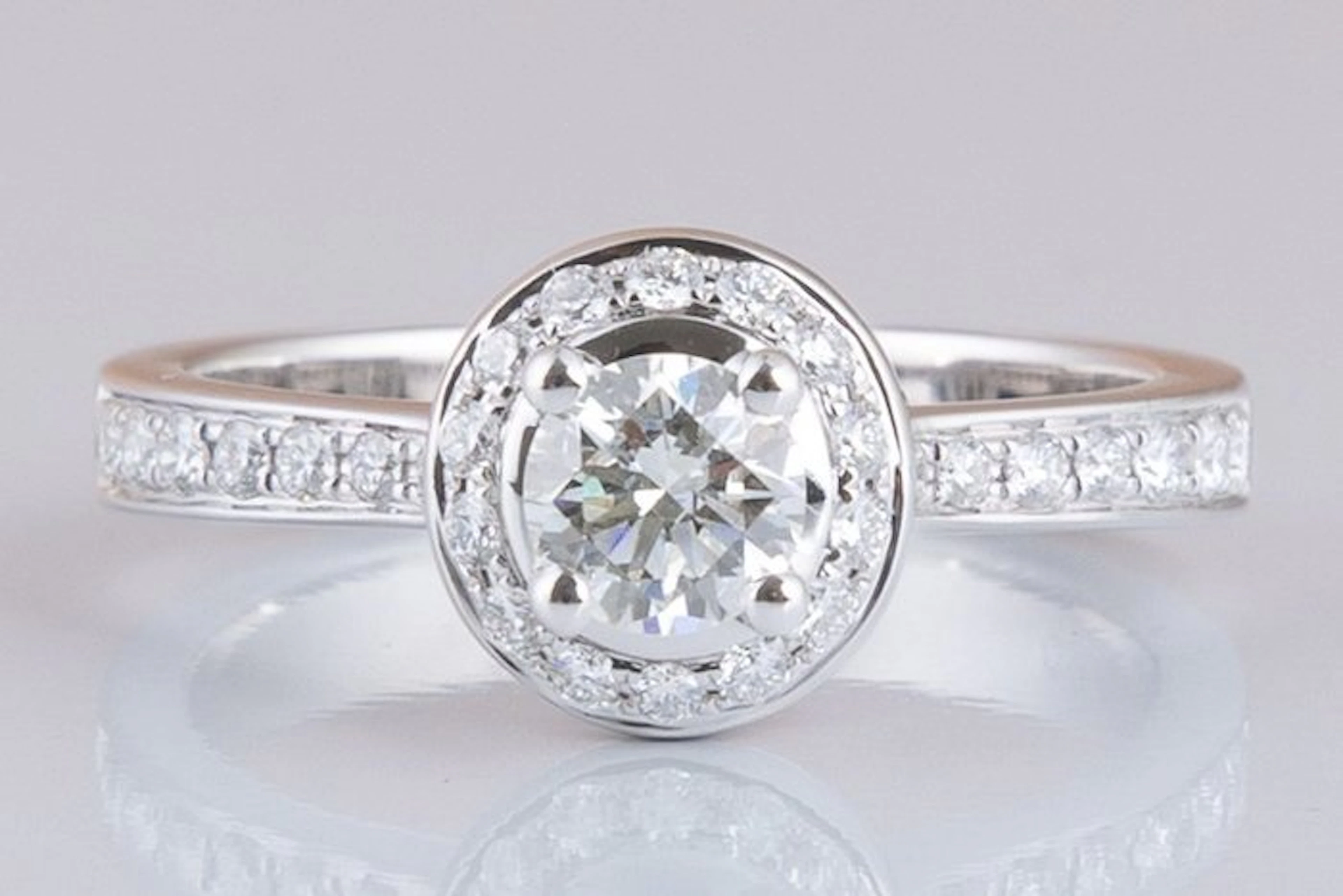 Ring - 14 kt. White gold - 0.62ct. tw. Diamond (Natural) - Diamond
