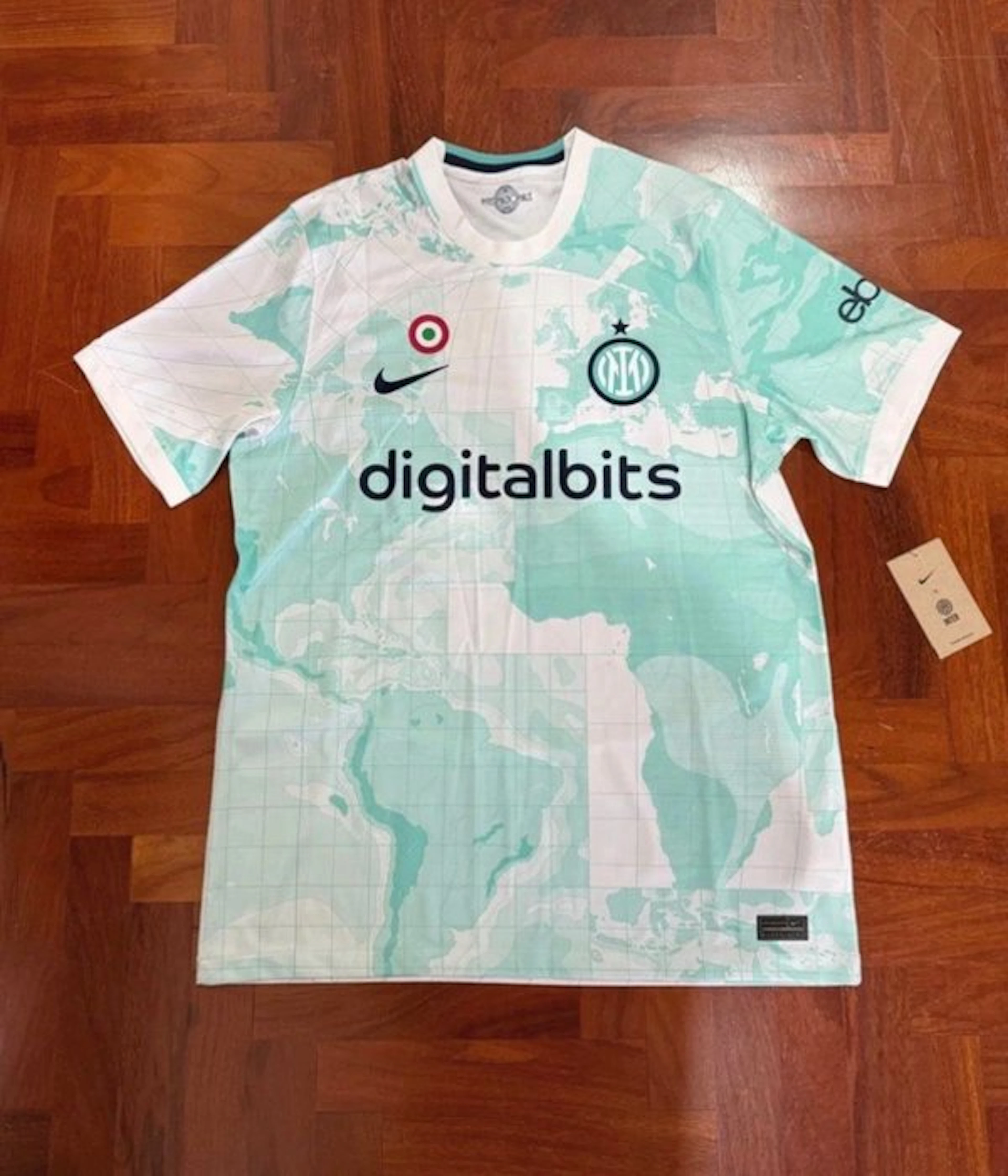 Inter Milan - Italian Football League - 2022 - Football shirt