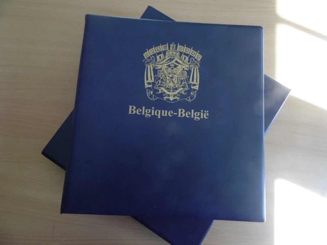 Belgium 1990 - Collection of commemorative cards in a...