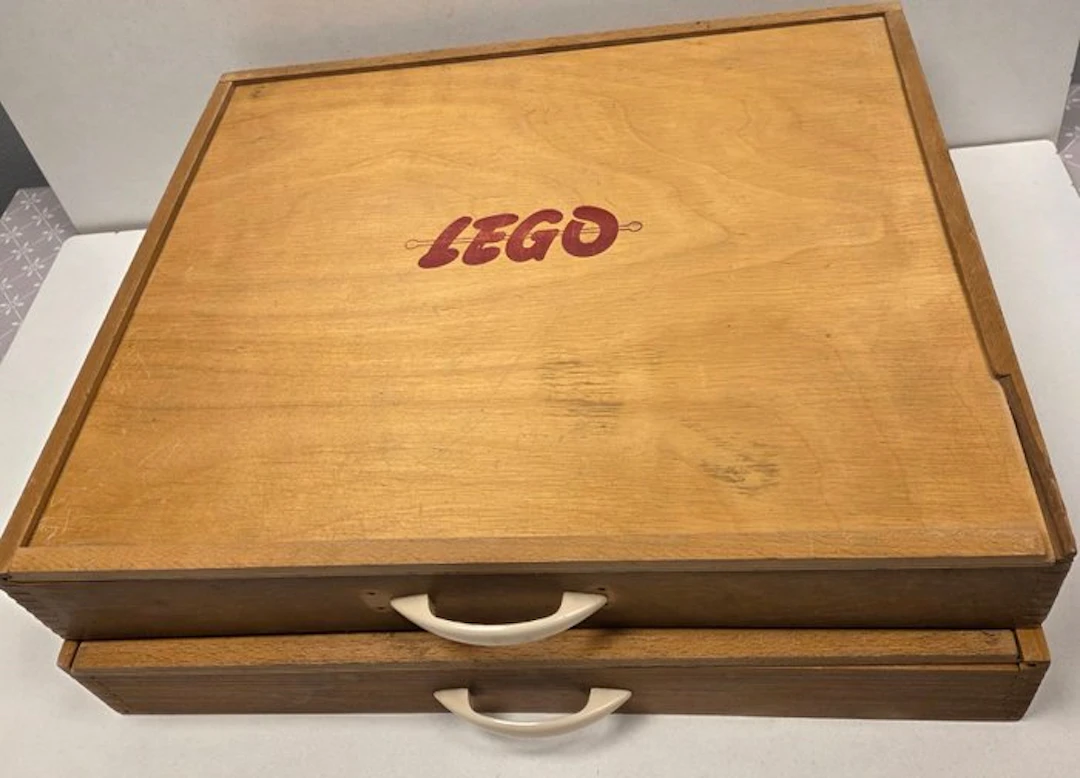 LEGO Merchandise - Promotional - 2 Unieke Vintage lego...