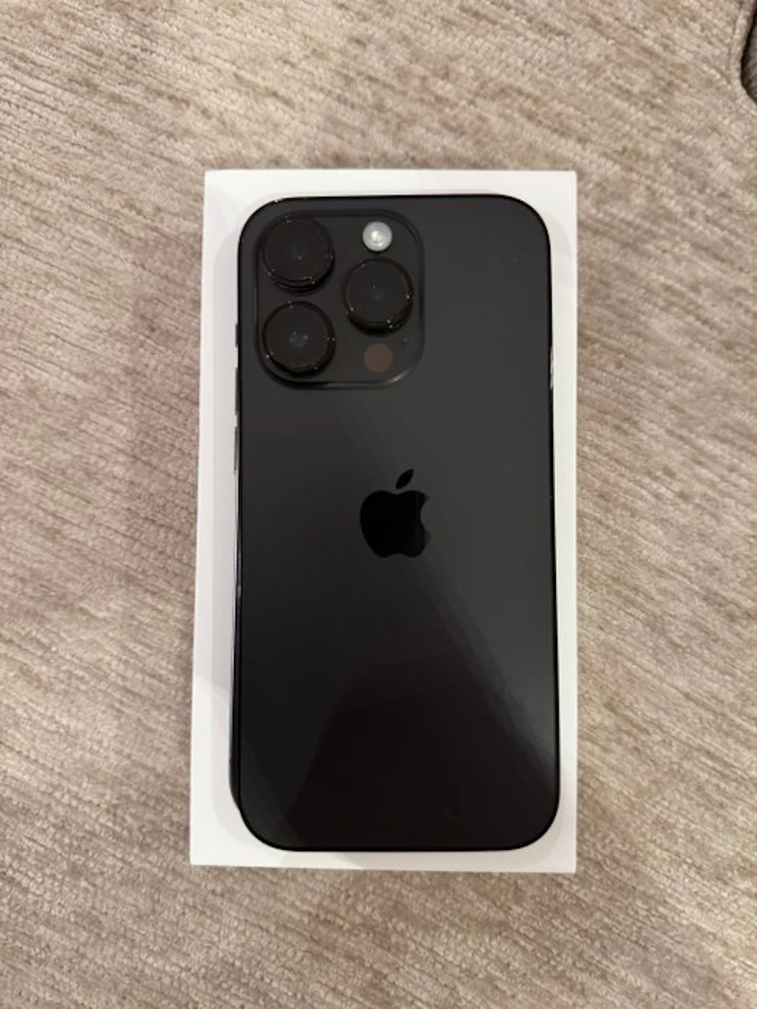 Apple 14 pro - Mobile phone (1) - In original box
