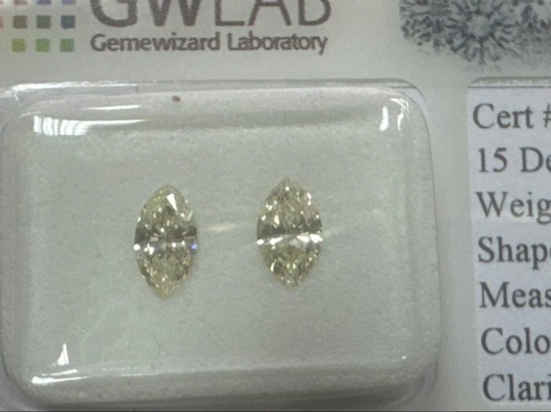2 pcs Diamond (Natural) - 0.54 ct - Marquise - VS1