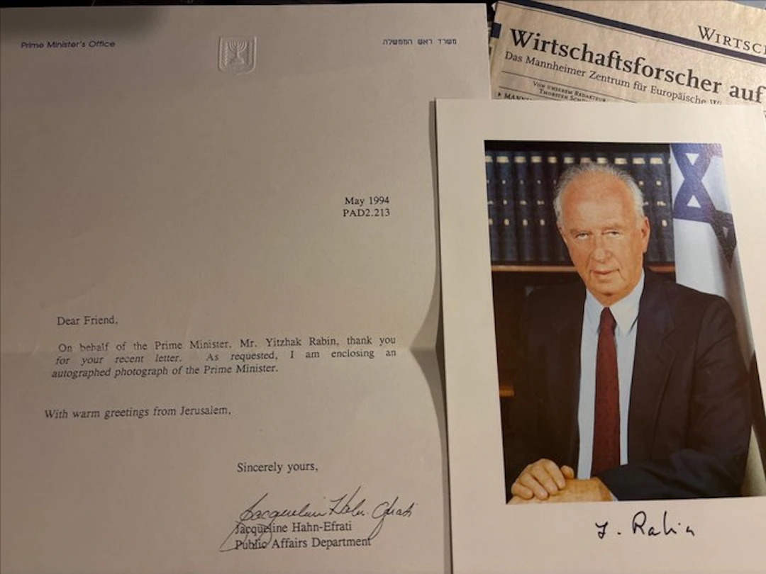 Yitzhak Rabin - Autograph