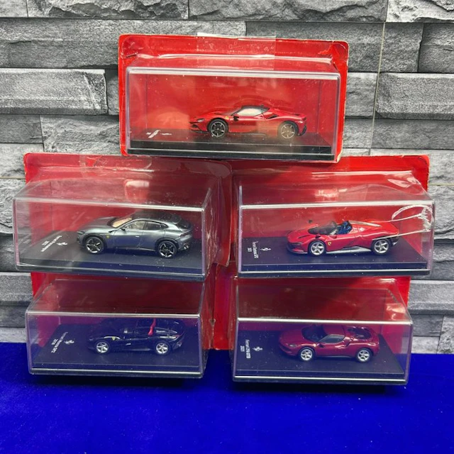 1:64 - Model car (5) - Lotto 5 modellini 1:64 - Hachette...