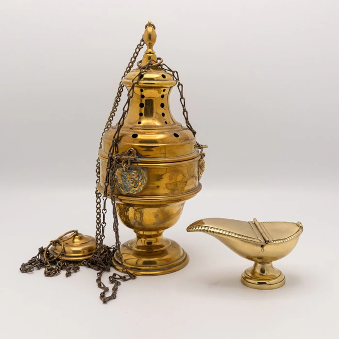 Incense bowl and little boat - Brass - 1850-1900