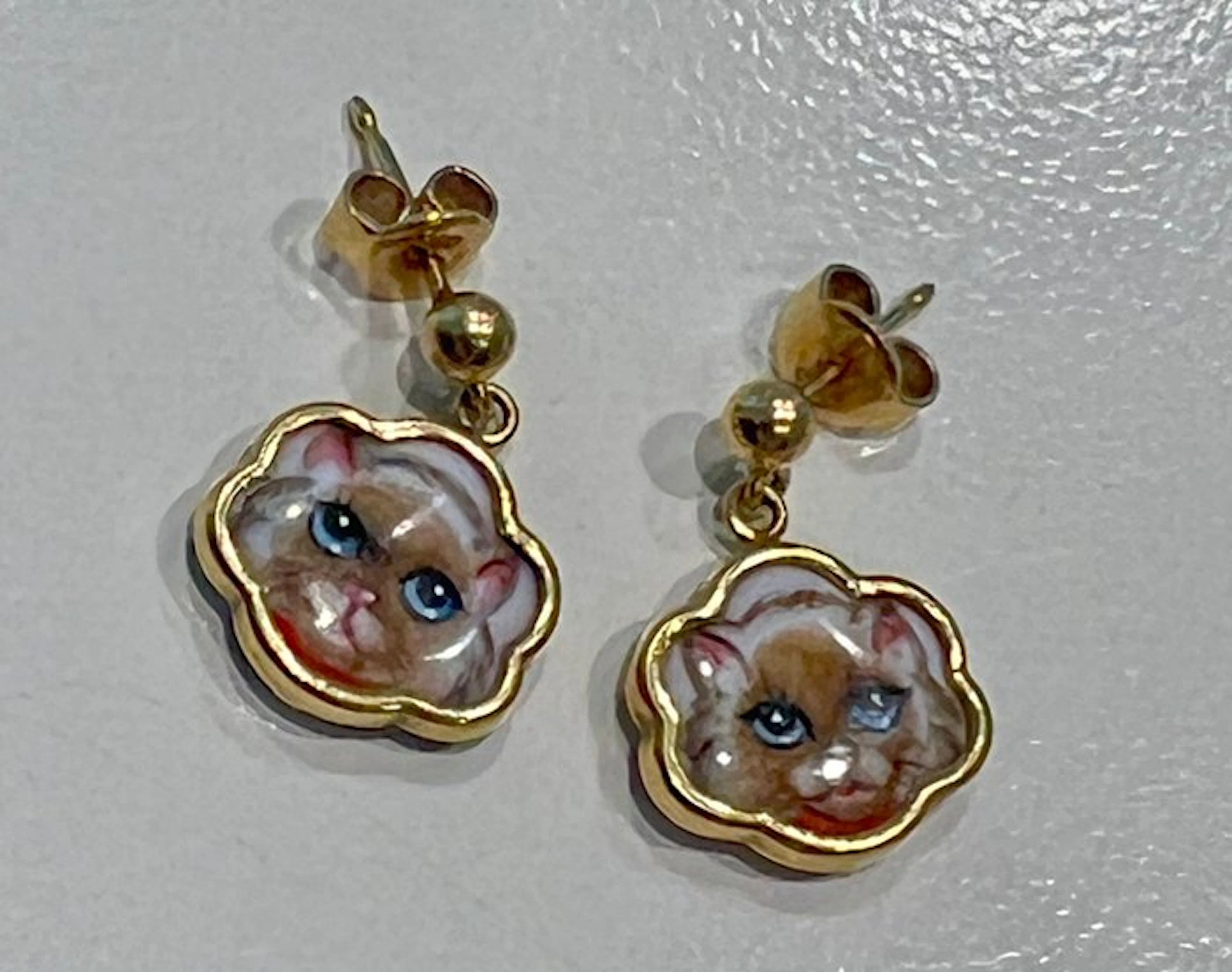 Earrings - 18 kt. Yellow gold