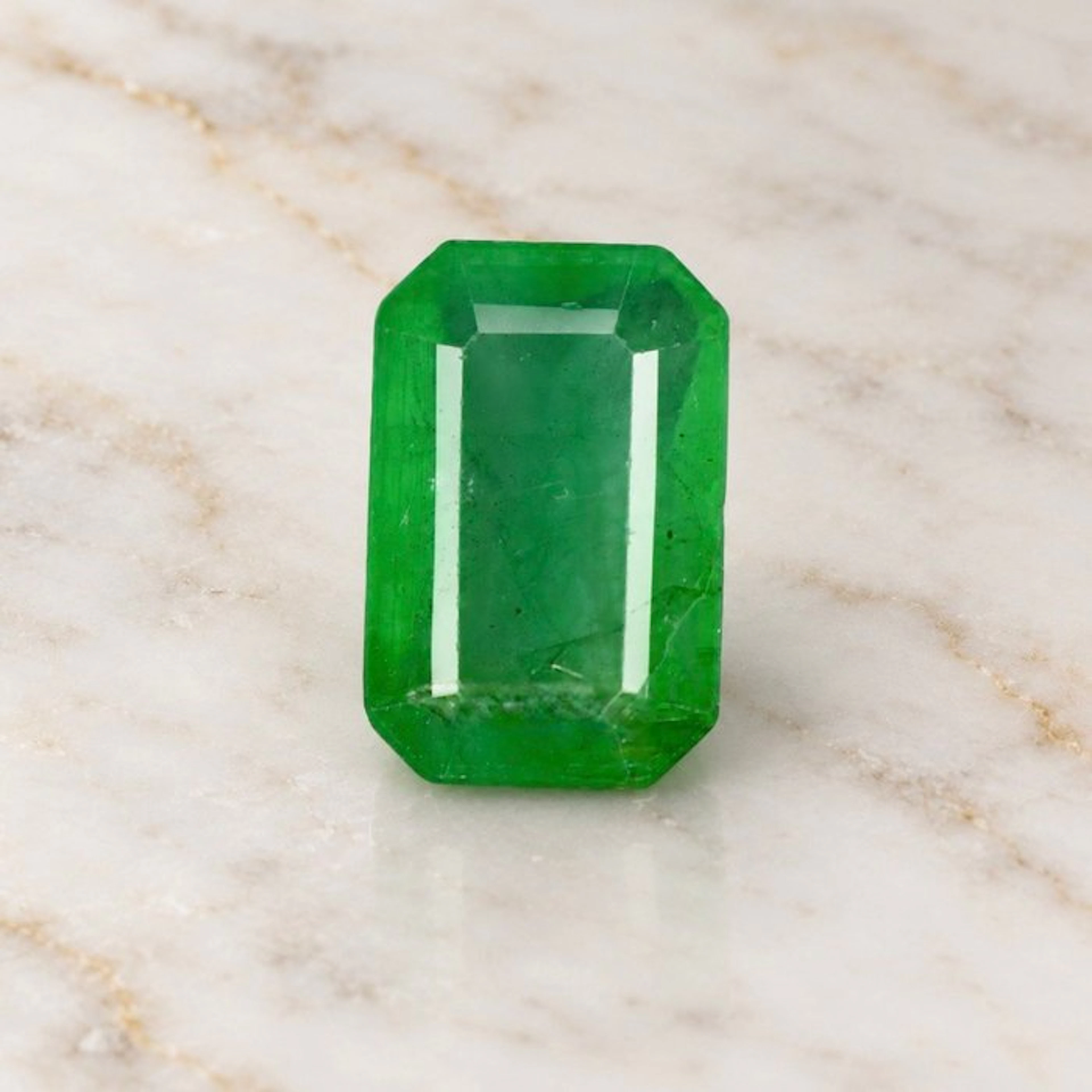 No reserve price Green Emerald - 1.74 ct - International...