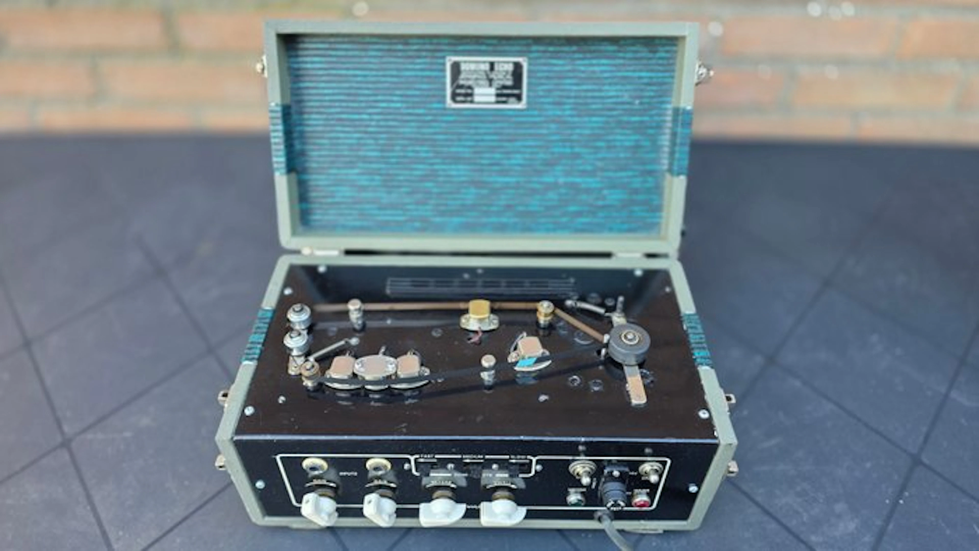 Jennings Musical Industries Limited - Delay/echo pedal - United Kingdom - 1960