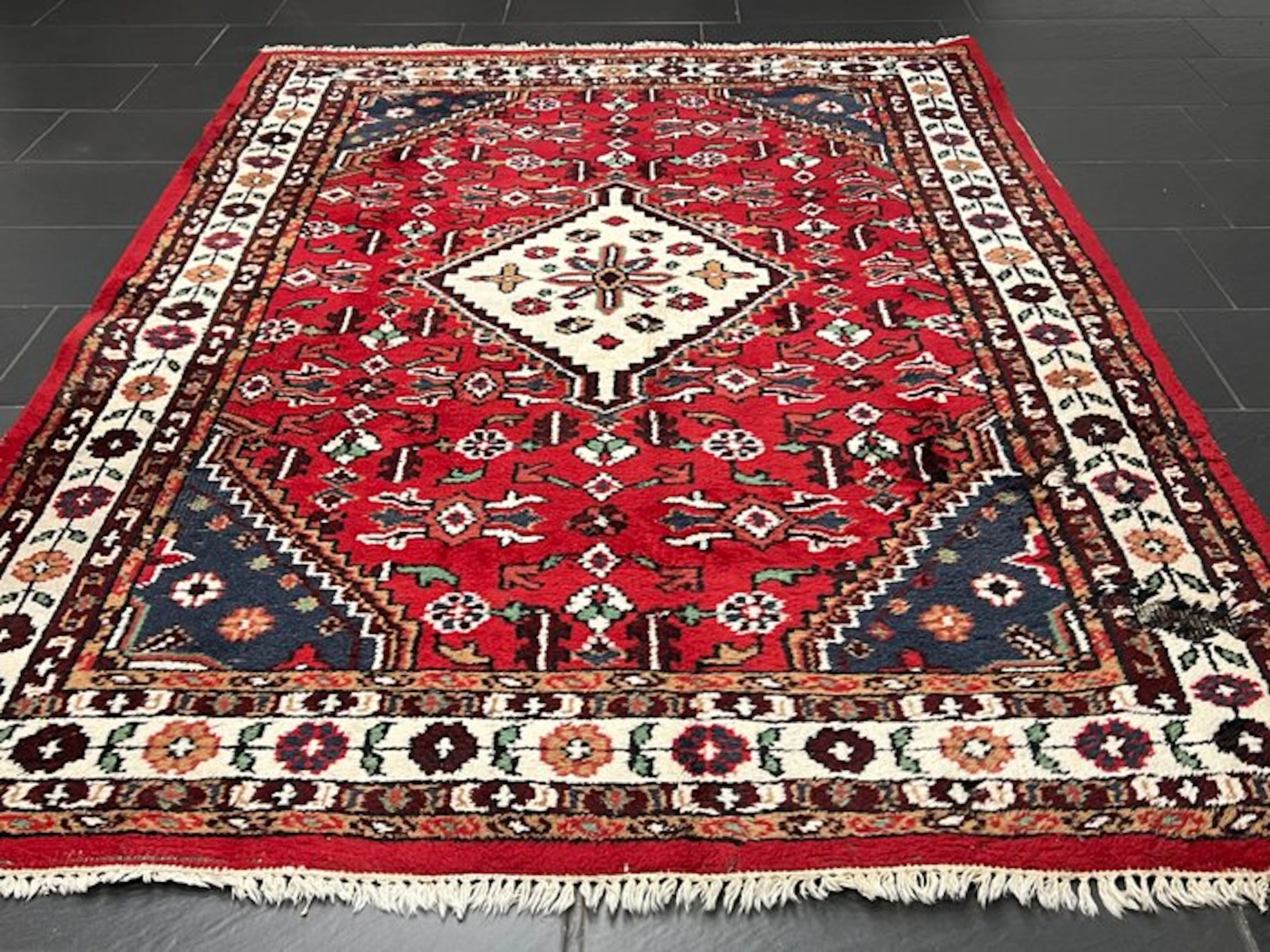 Heriz Art Deco - Rug - 240 cm - 170 cm