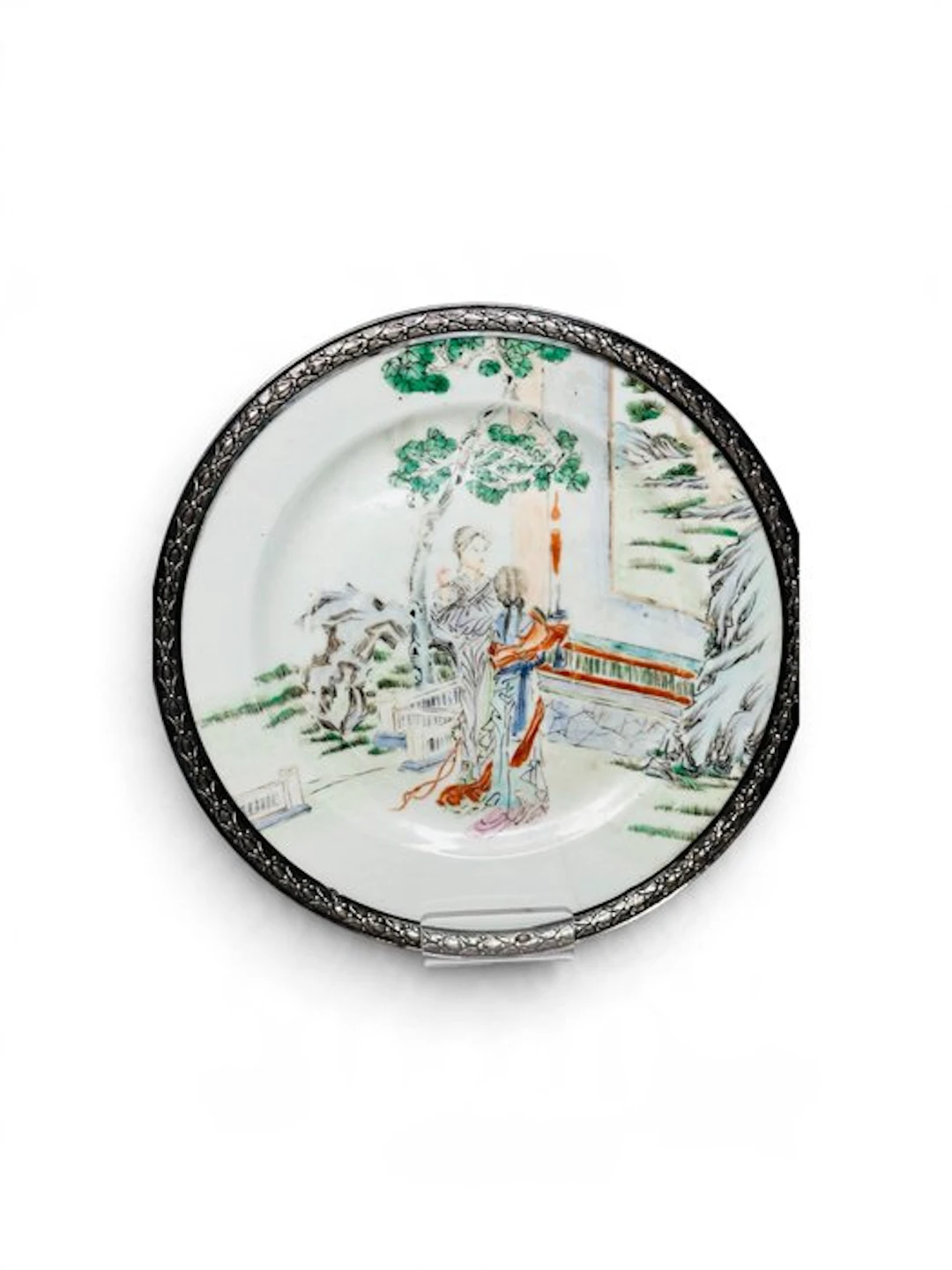 Porcelain plate - Famille Rose with a silver mount...