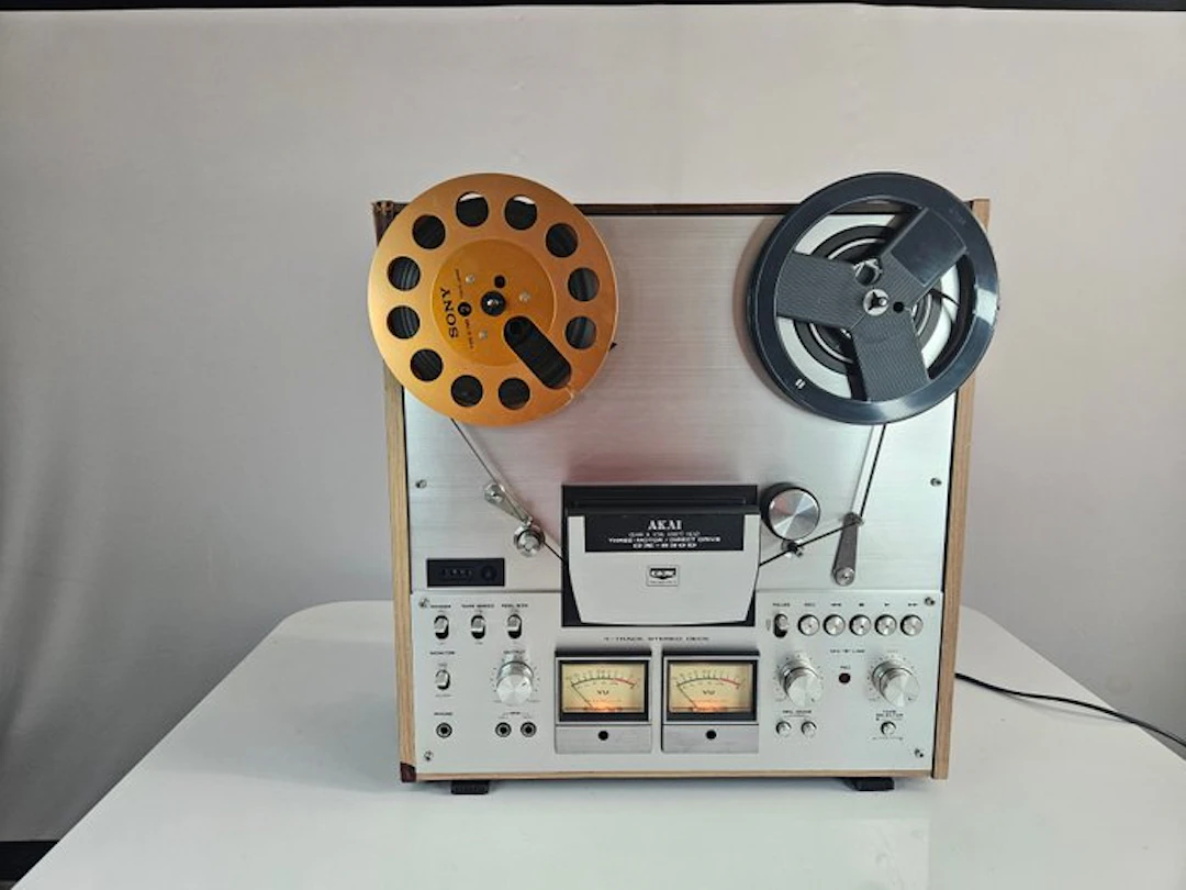 Akai - GX-630D – 3 Motor Direct Drive – GX Glass & X'tal...