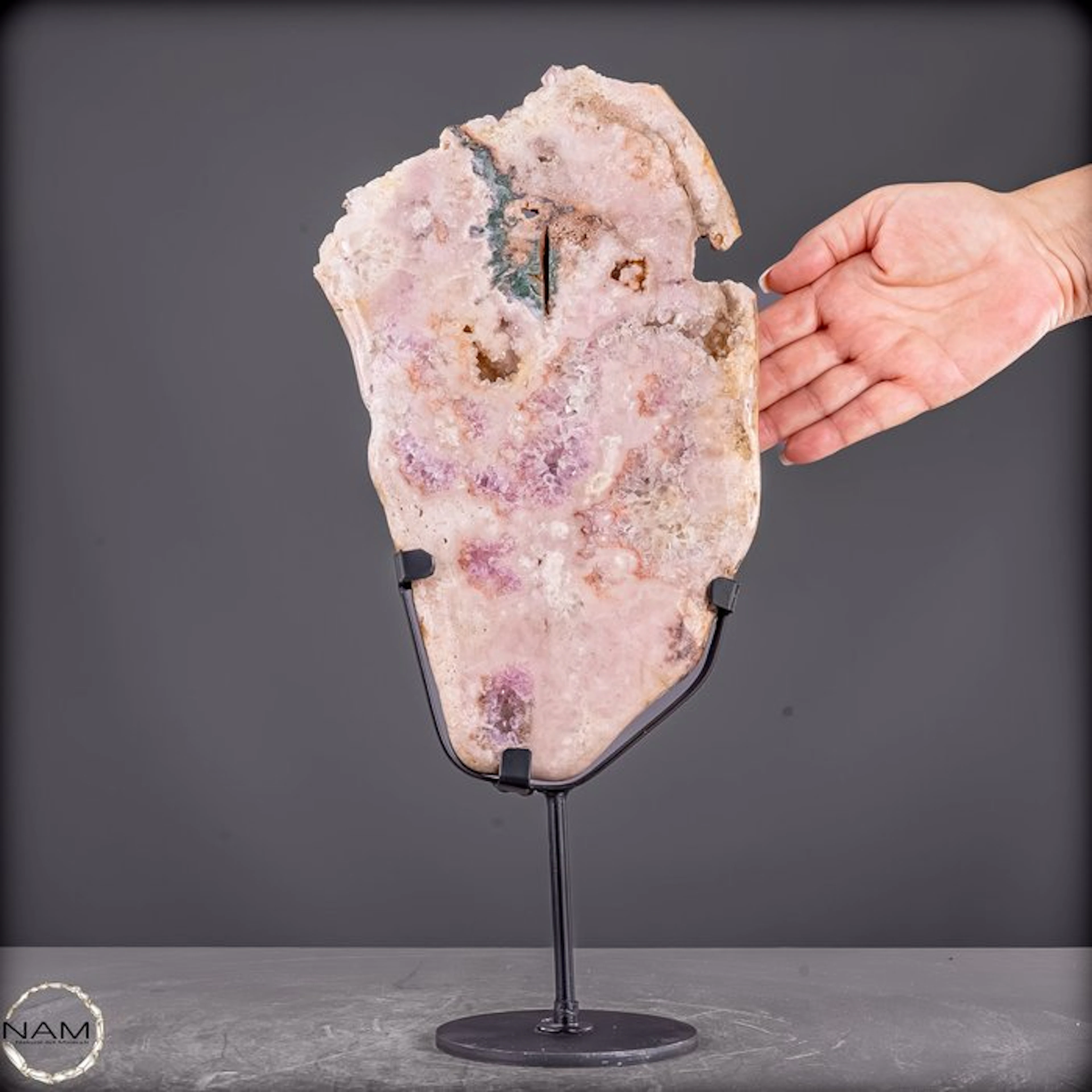 Pink amethyst with violet amethyst – A rare masterpiece...