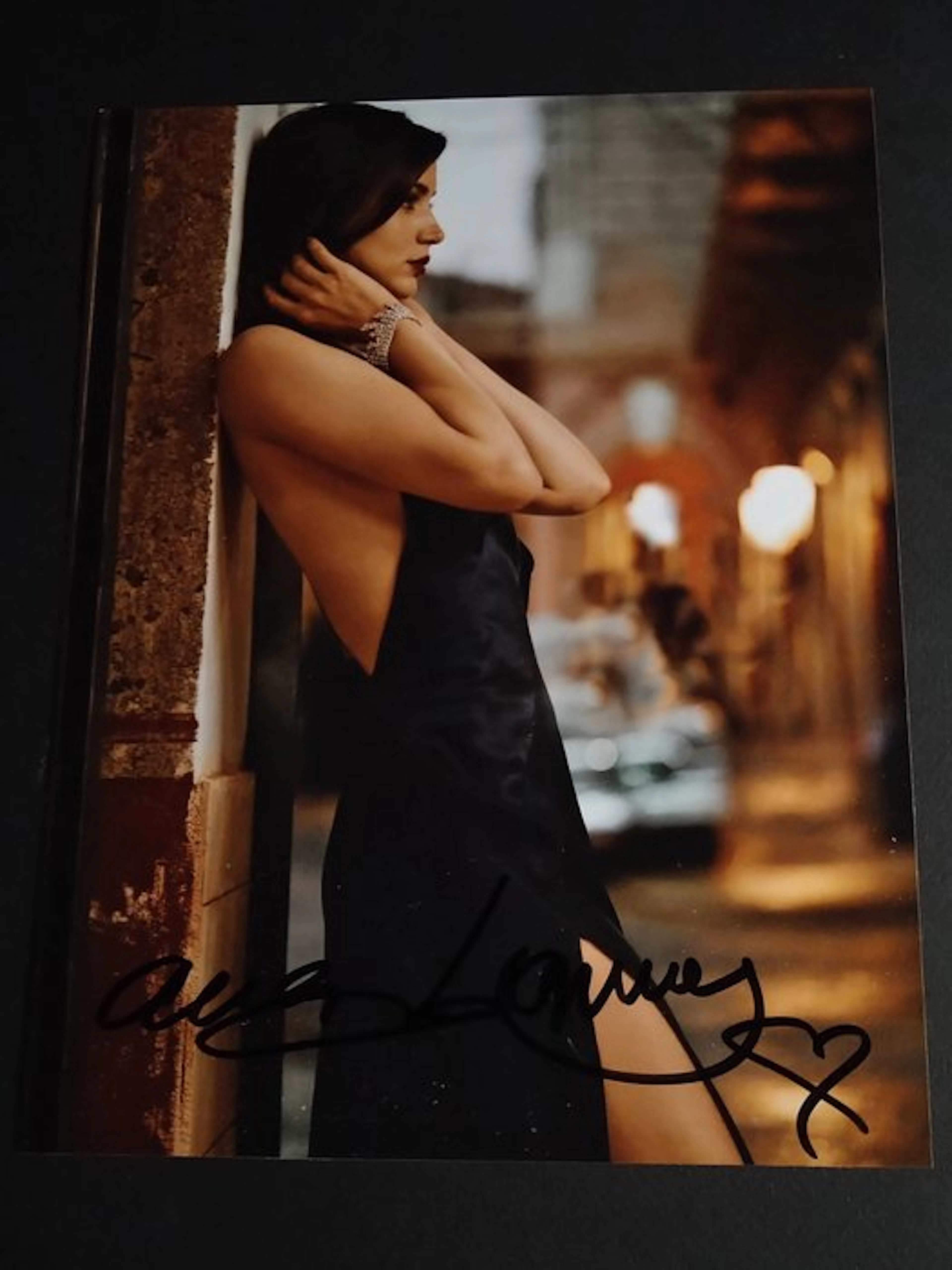 James Bond 007: No Time To Die - Ana de Armas "Paloma" - Signed photo with COA