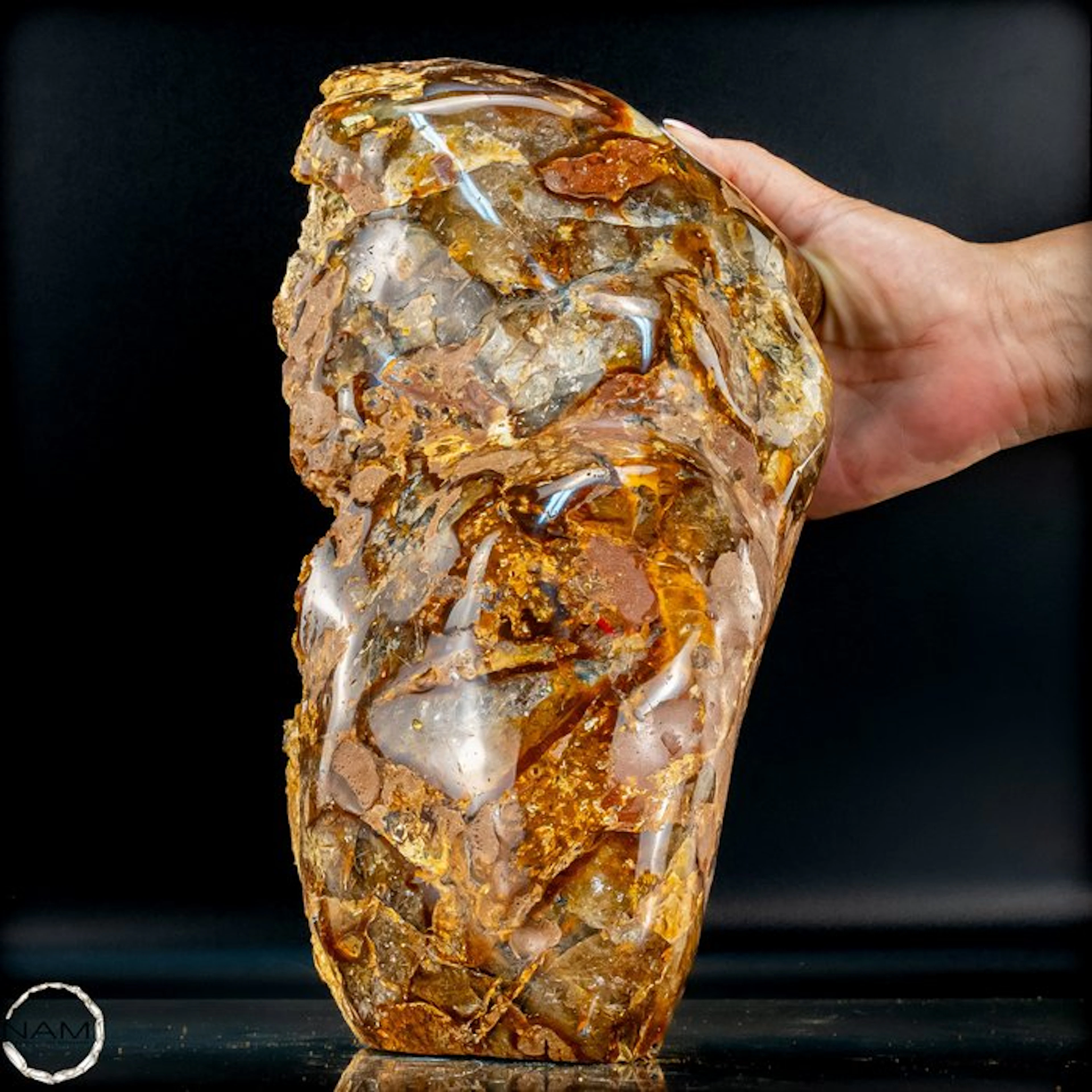 Rutile quartz freeform with carnelian – a fascinating...
