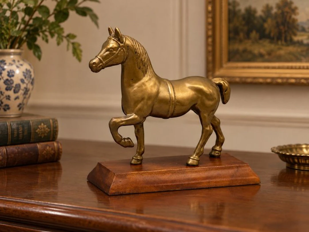 Statue, Vintage messing paard - 16.5 cm - Brass, Wood
