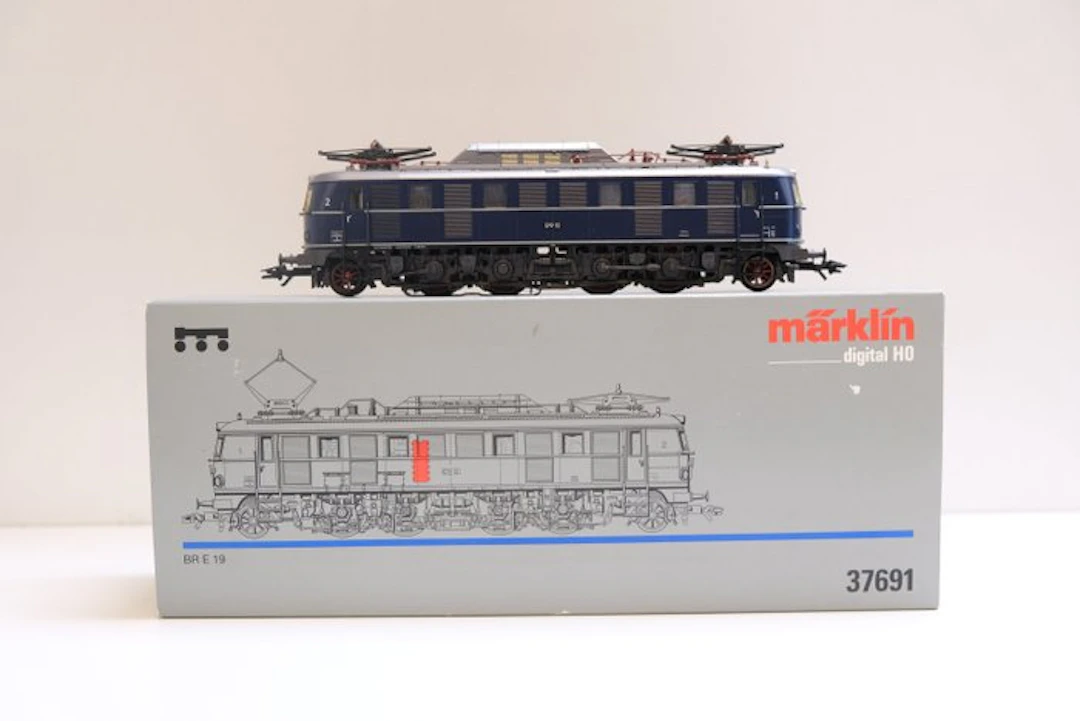 Märklin H0 - 37691 - Electric locomotive (1) - E19 - DB