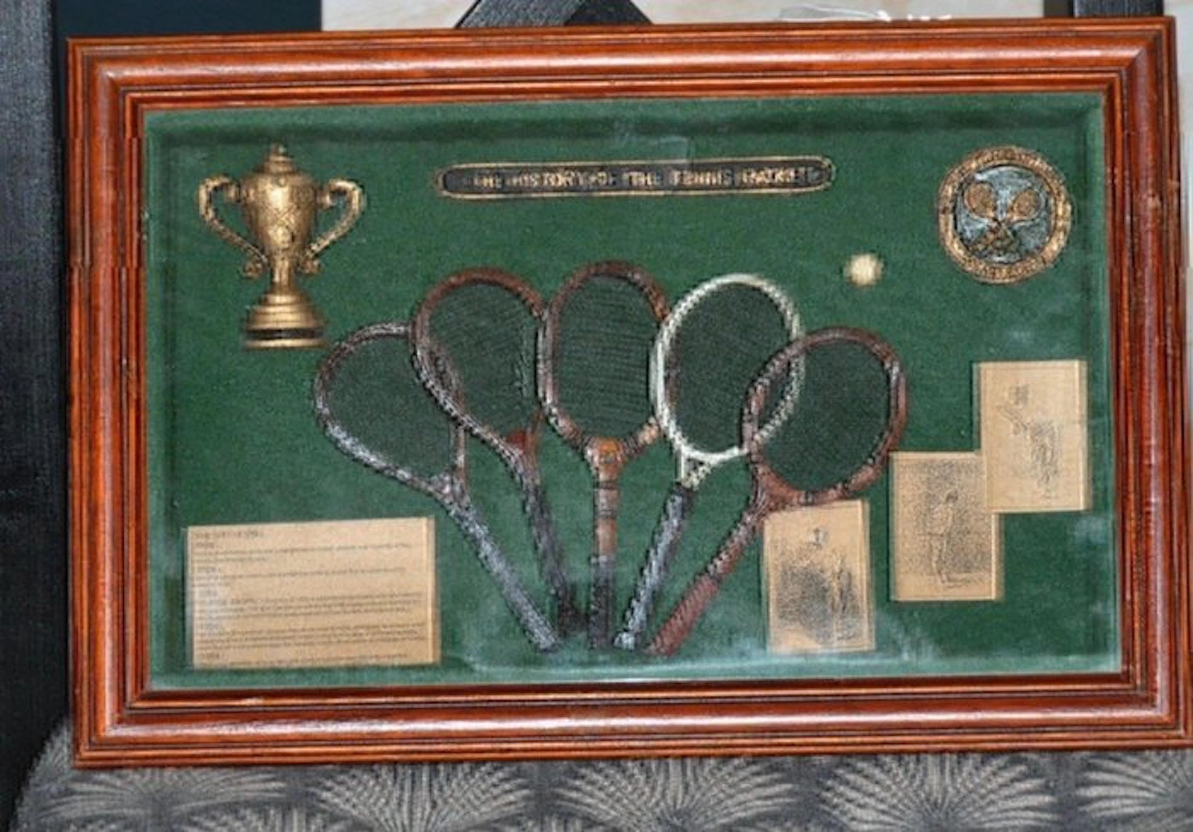shadow box tennis 32x 22 cm