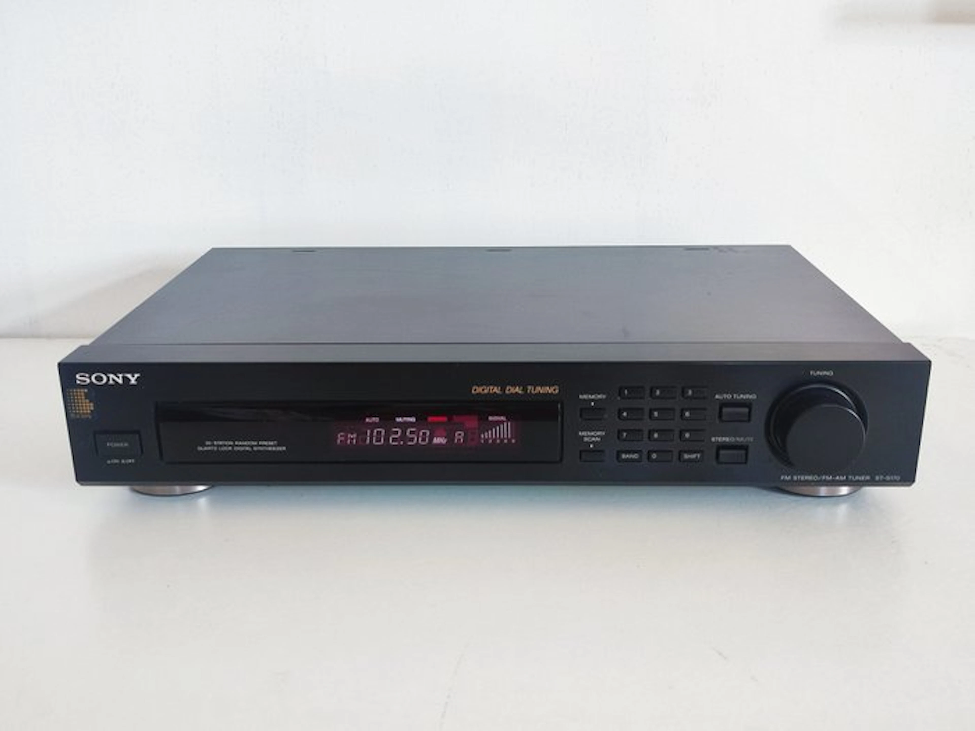 Sony - ST-S170 Stereo Digital Synthesizer Tuner