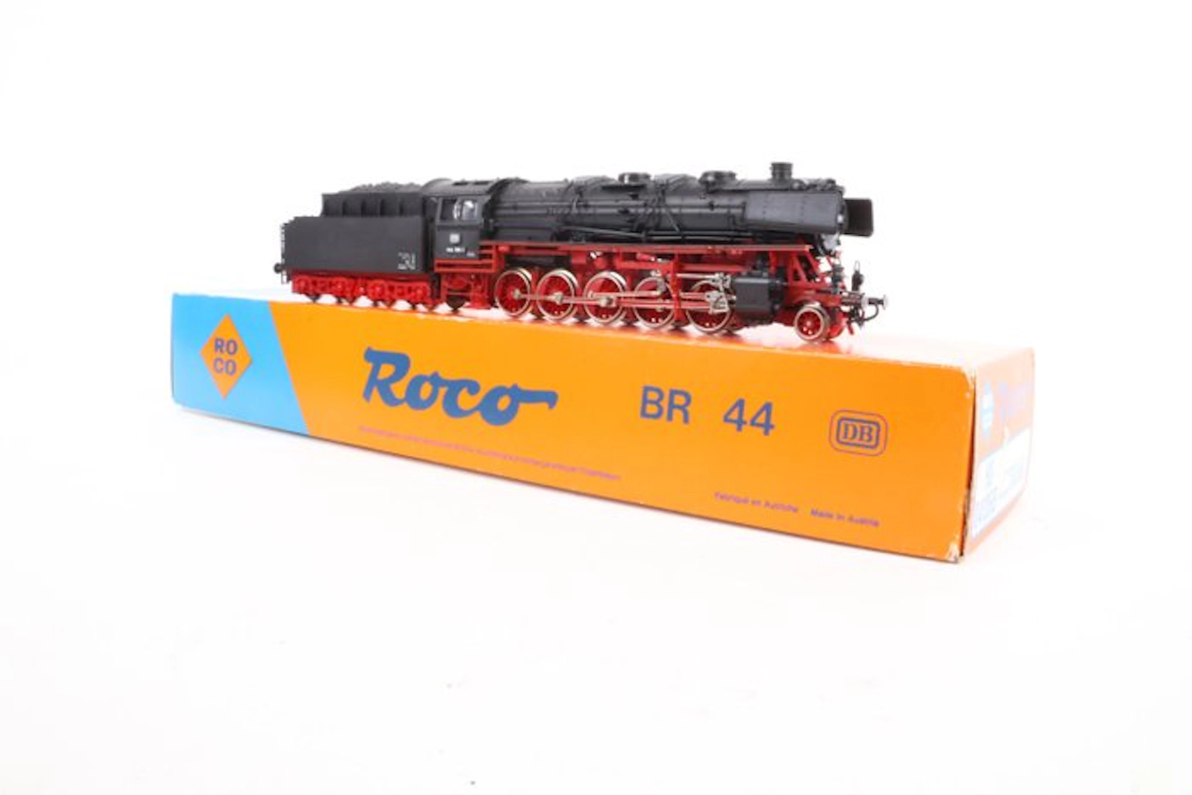 Roco H0 - 04126B - Steam locomotive with tender (1) - BR 44 with DB logo - DB