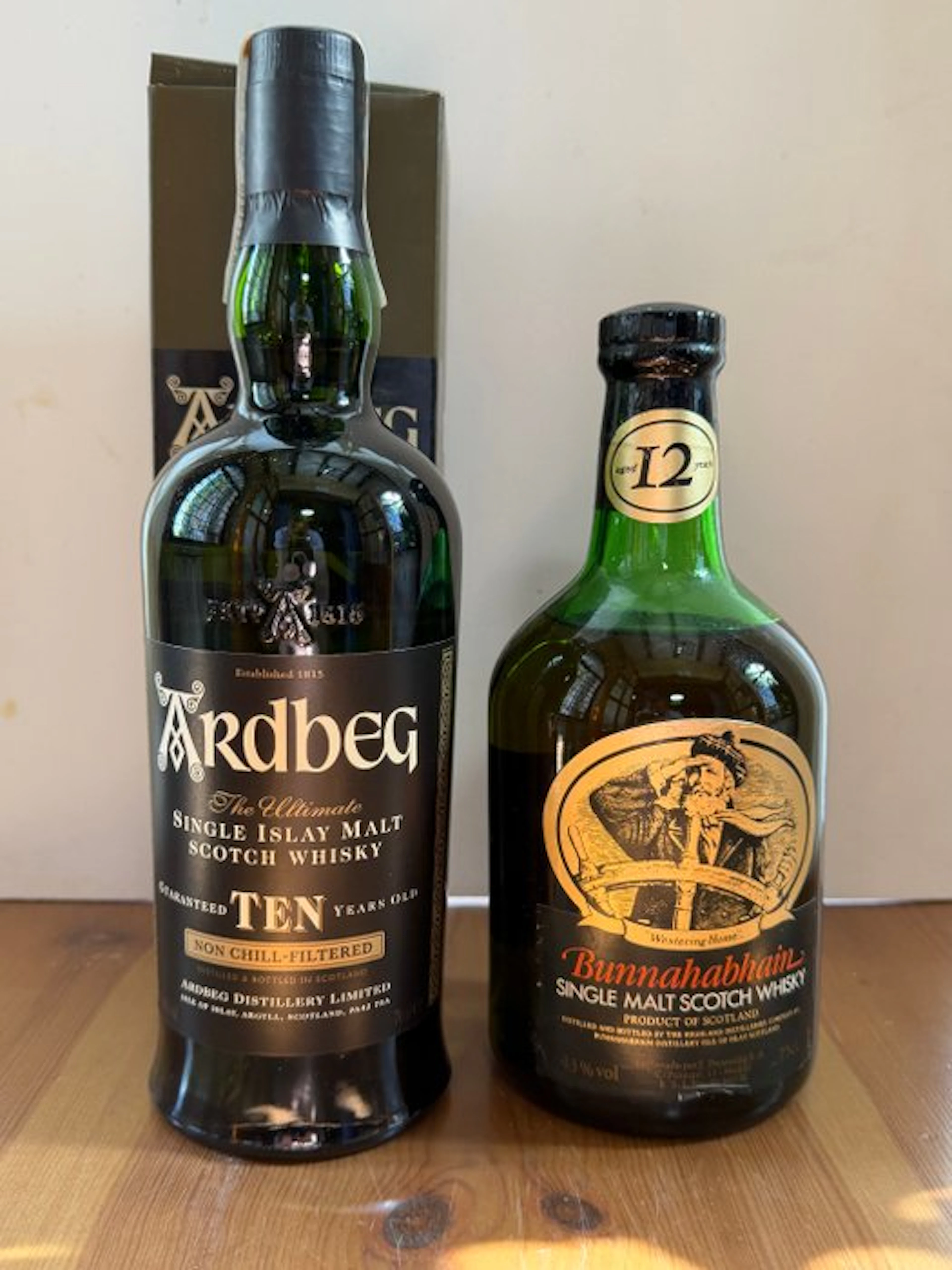 Ardbeg 10yo + Bunnahabhain 12yo - 70cl, 75cl - 2 bottles